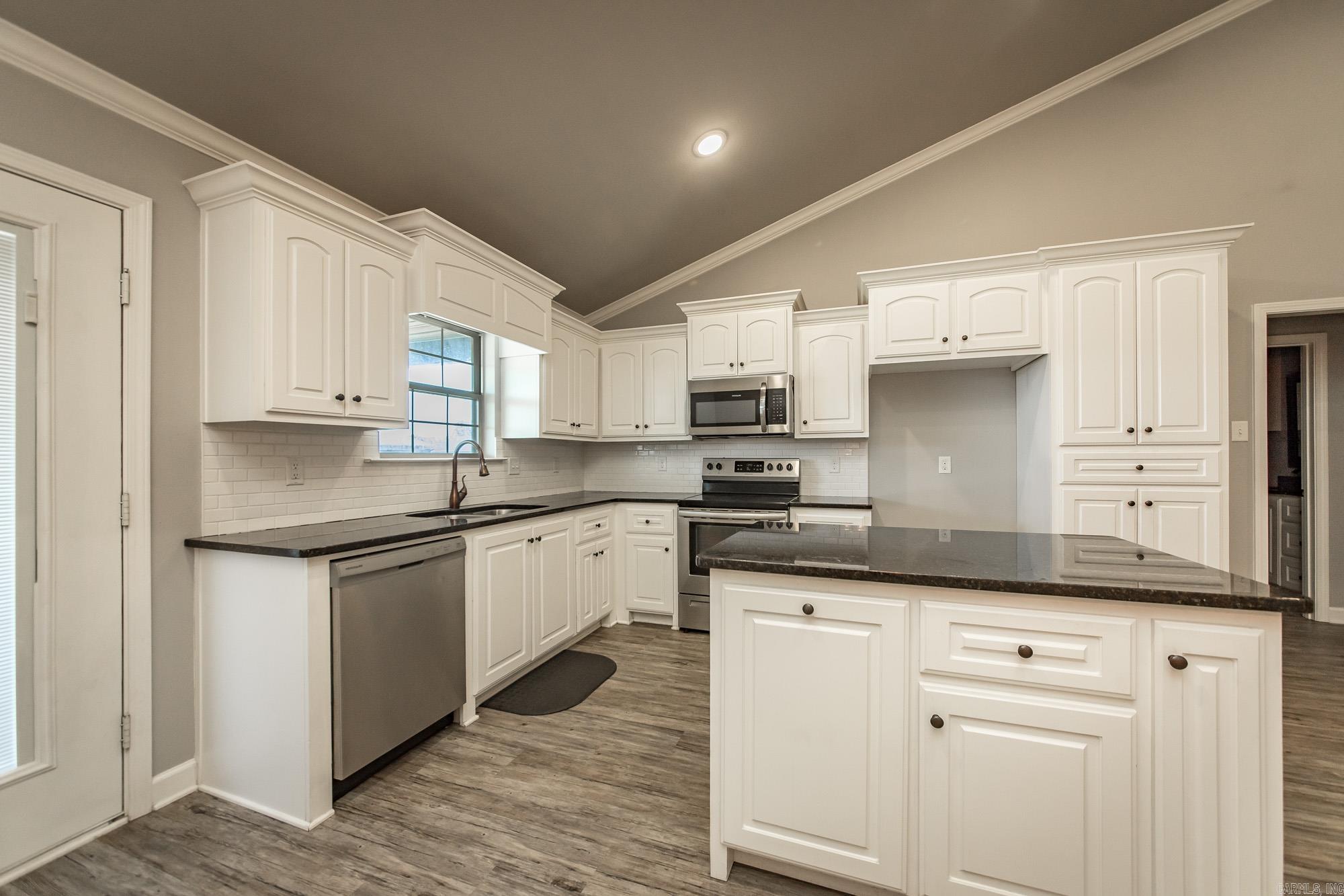 24 Remington  Ward, AR