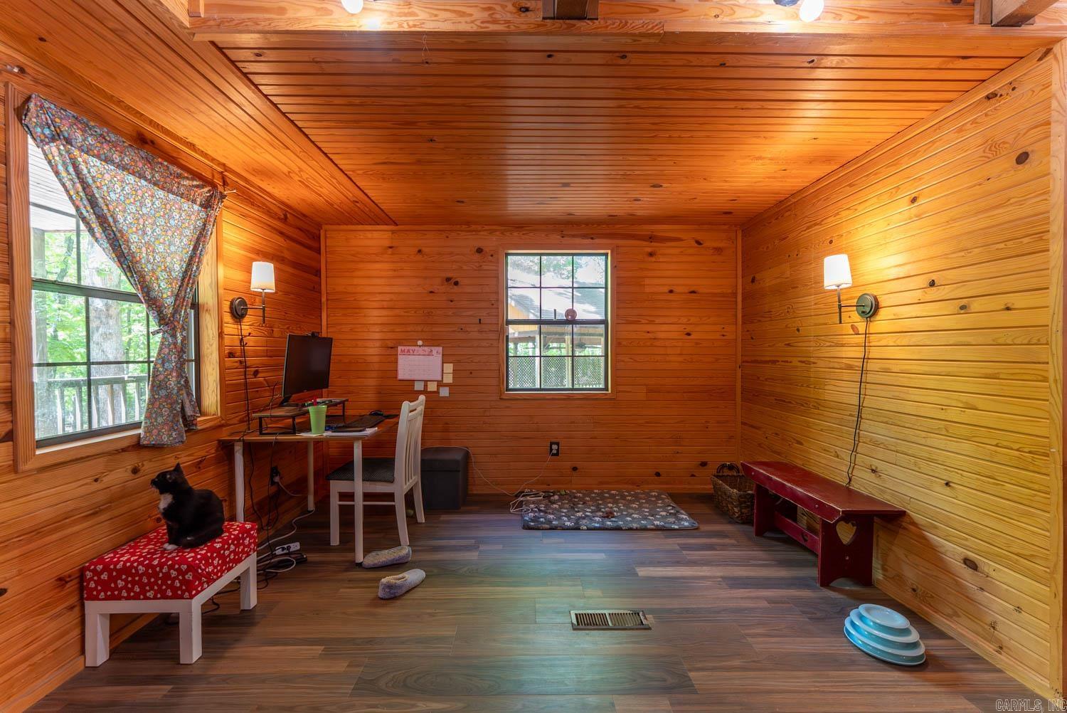 503 County Road 101  Alton, MO