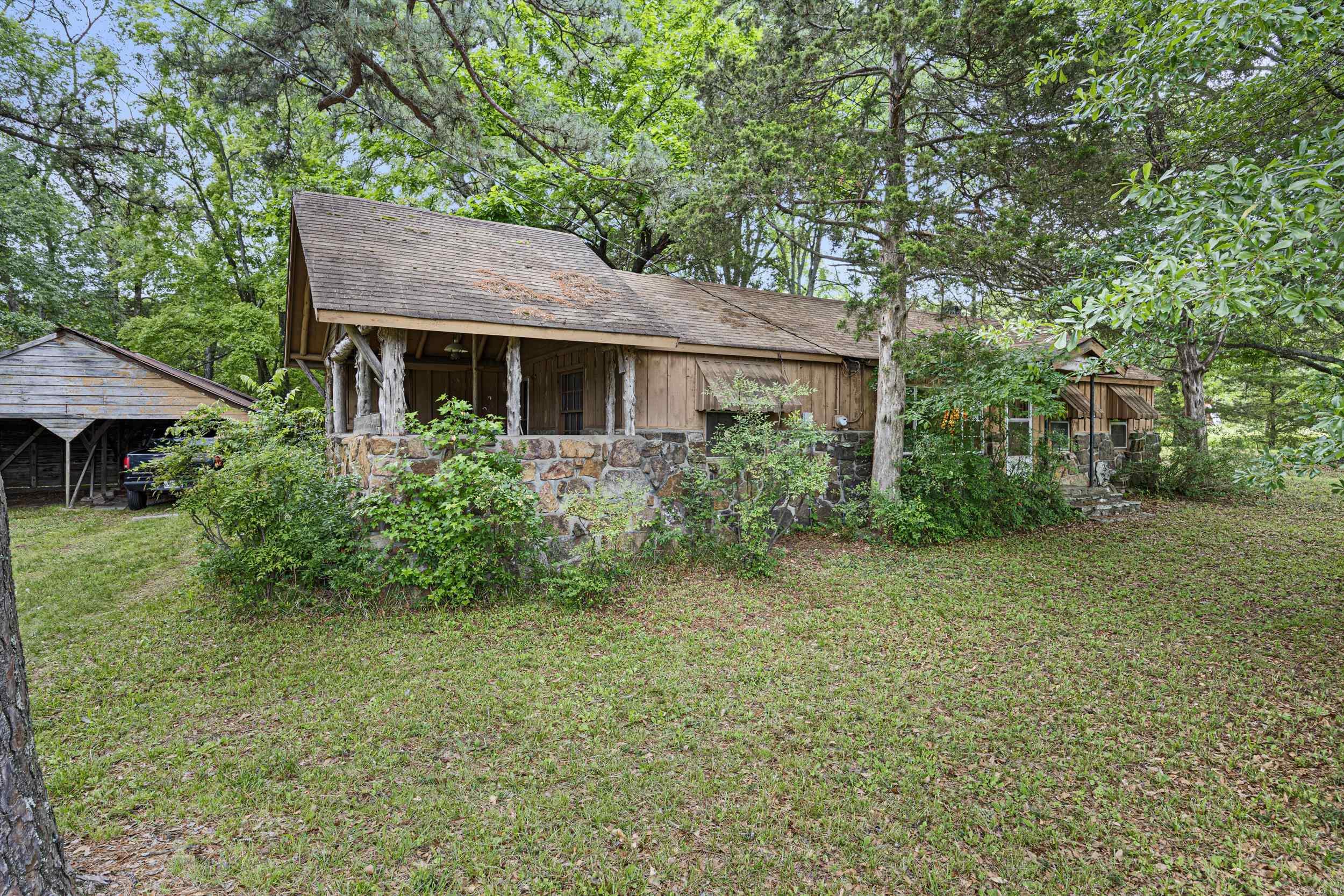 5303 N Arkansas  Russellville, AR