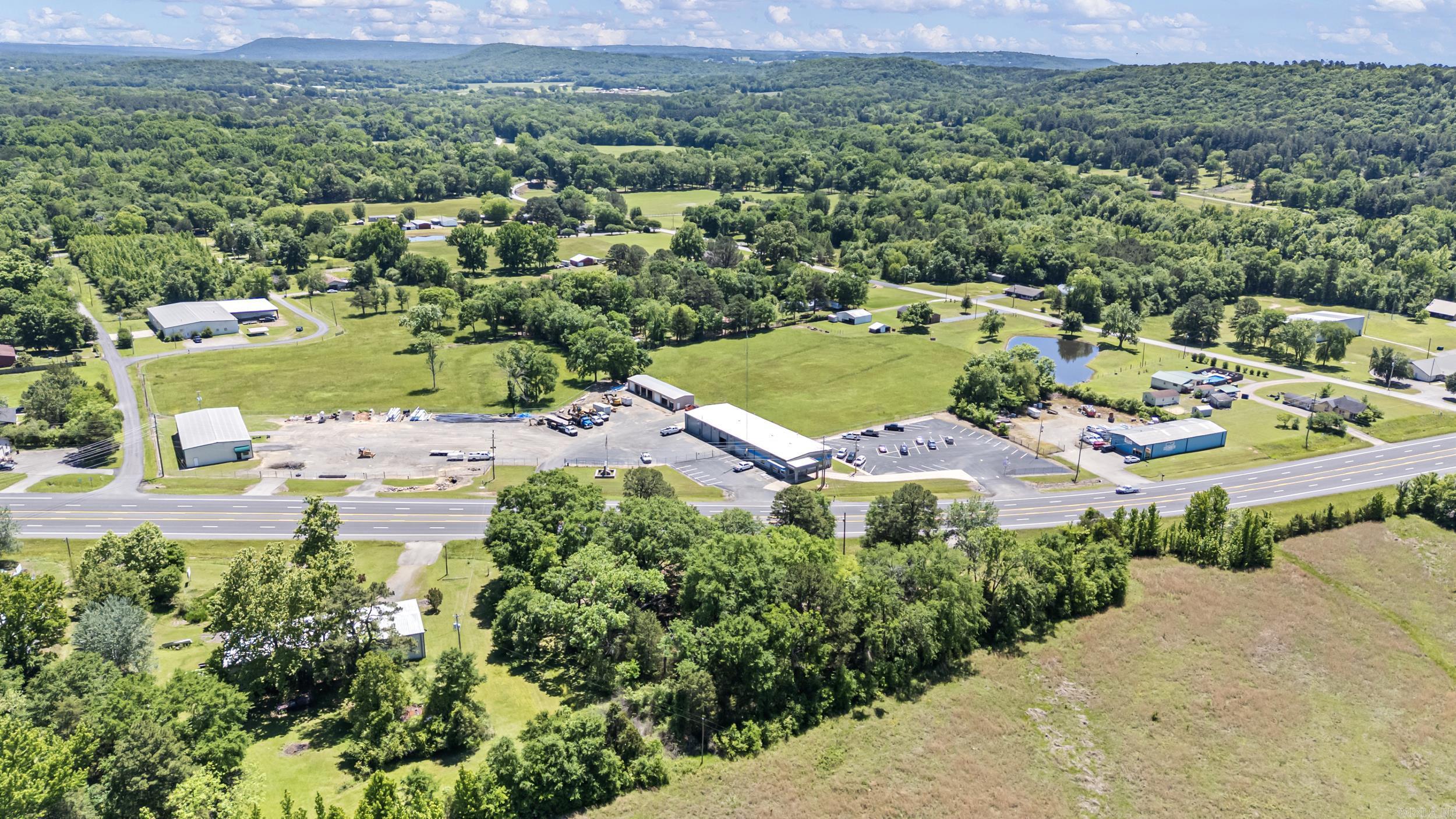 5303 N Arkansas  Russellville, AR