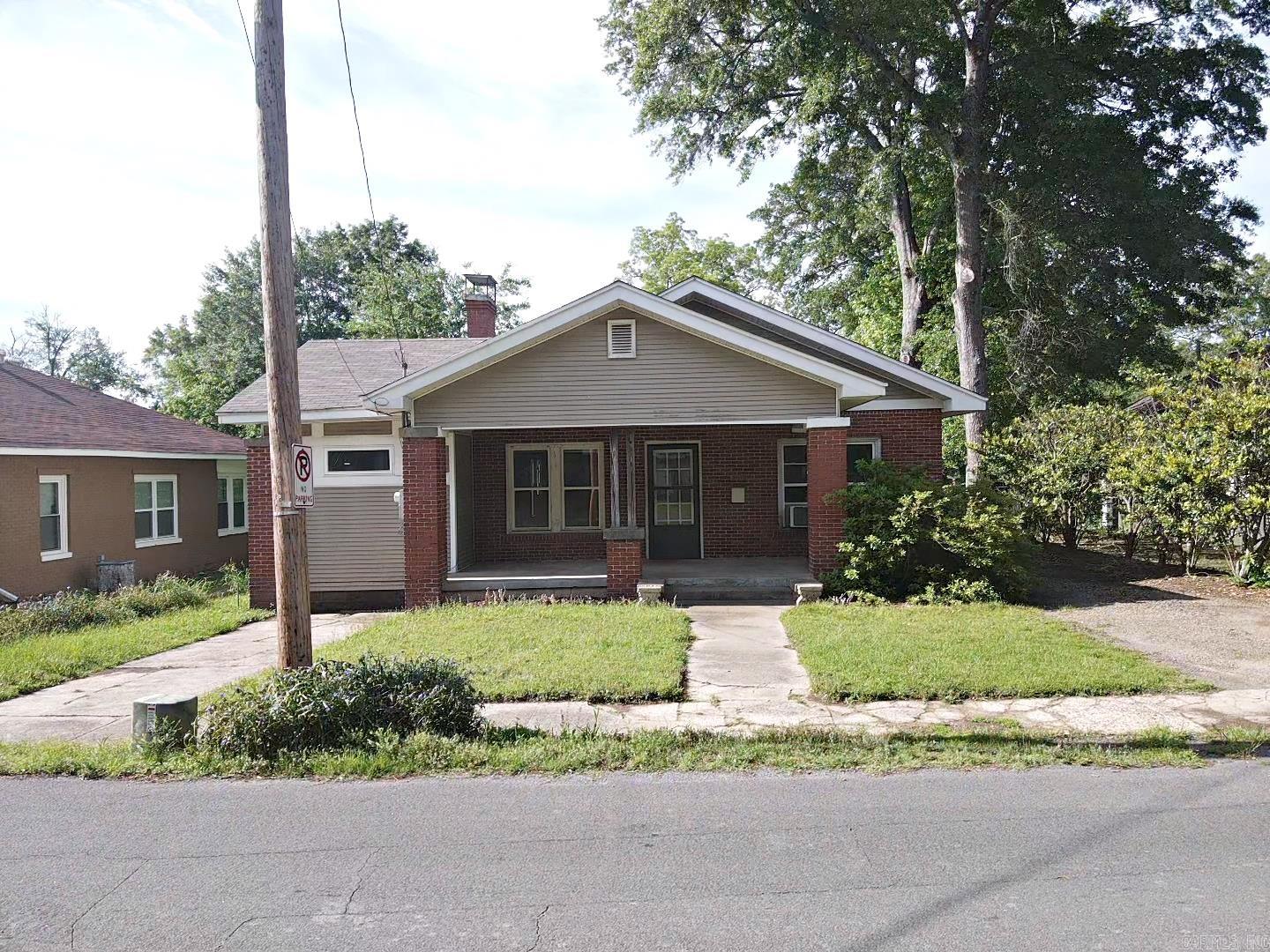 1303 Wilson  Arkadelphia, AR