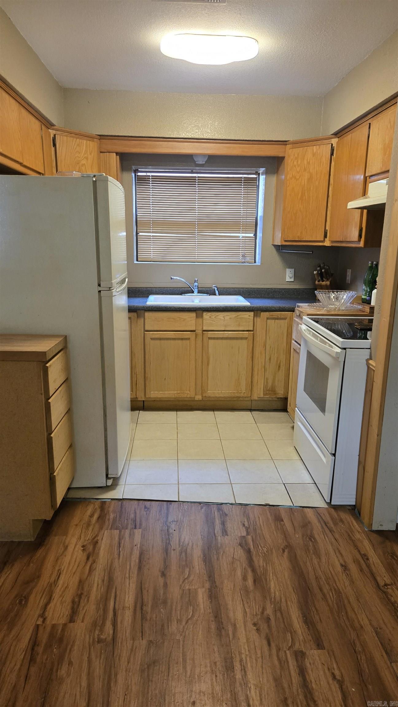 504 W glazy peau  Hot Springs, AR