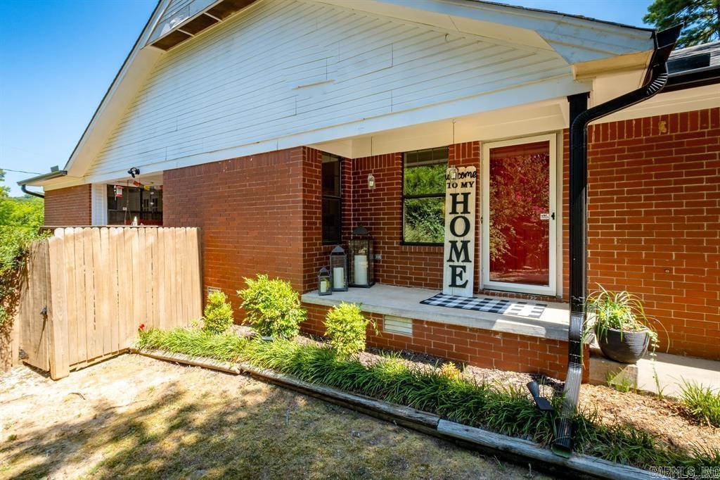 38 Woodlore Cir  Little Rock, AR