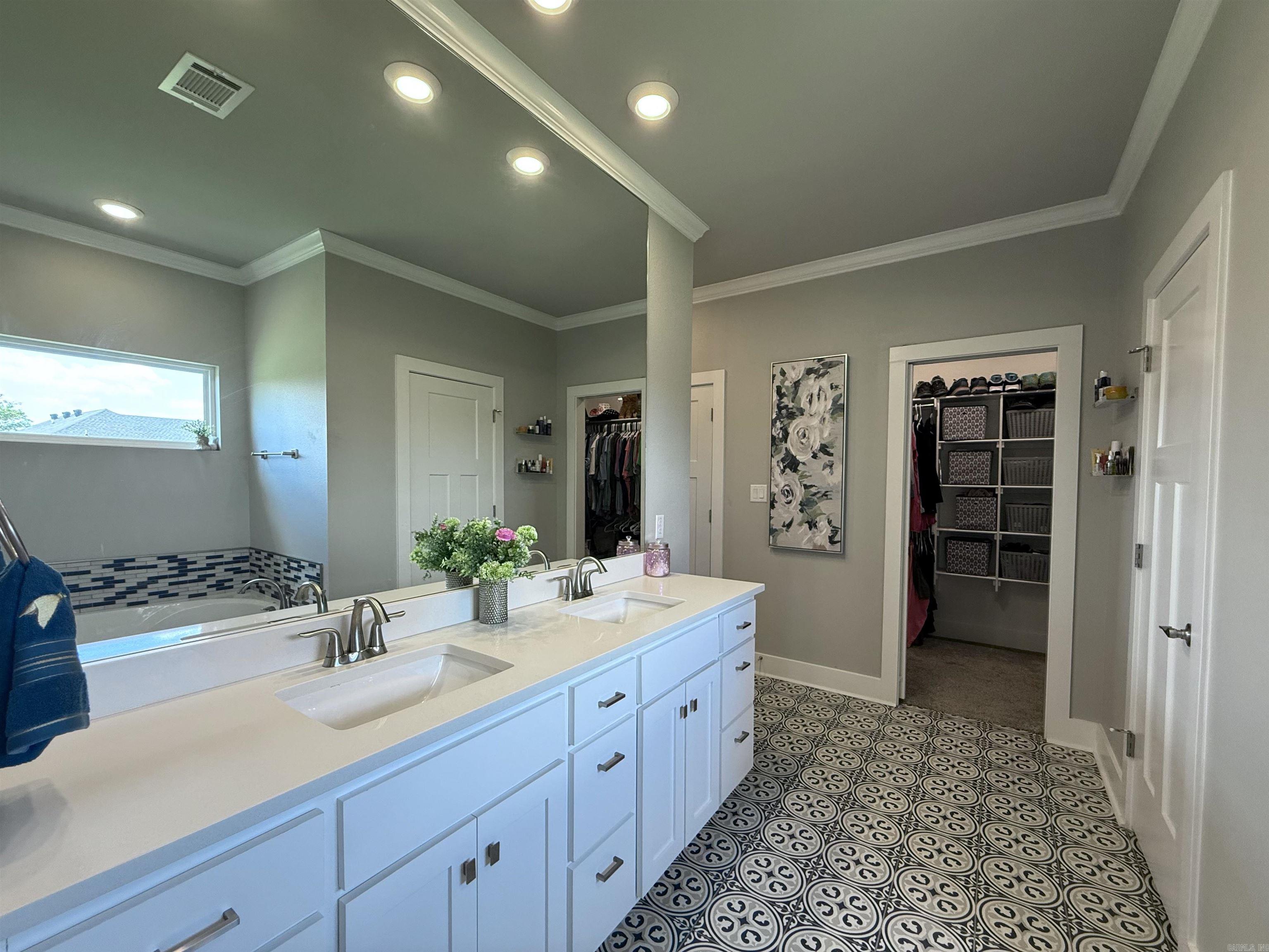 39 Alexandrea  Greenbrier, AR