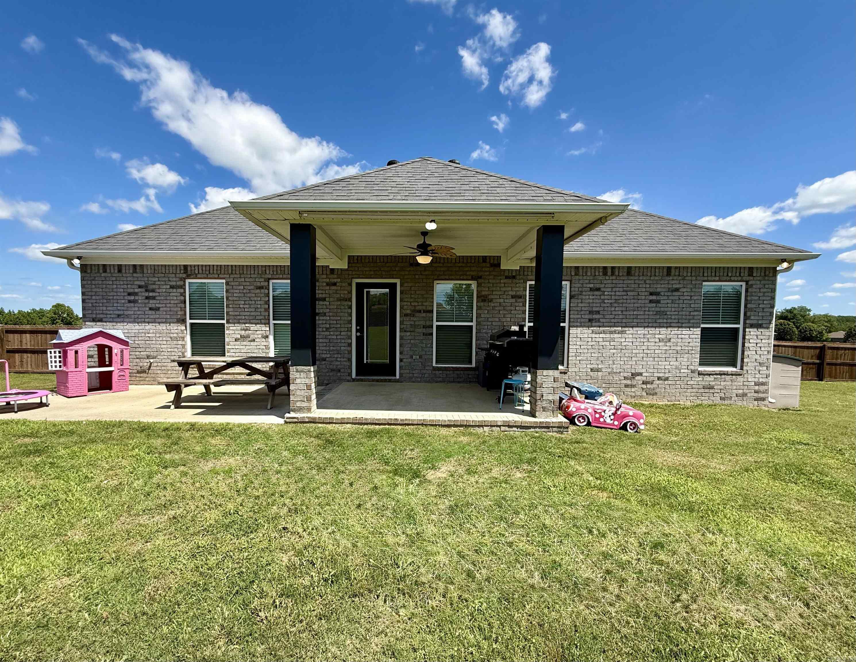 39 Alexandrea  Greenbrier, AR