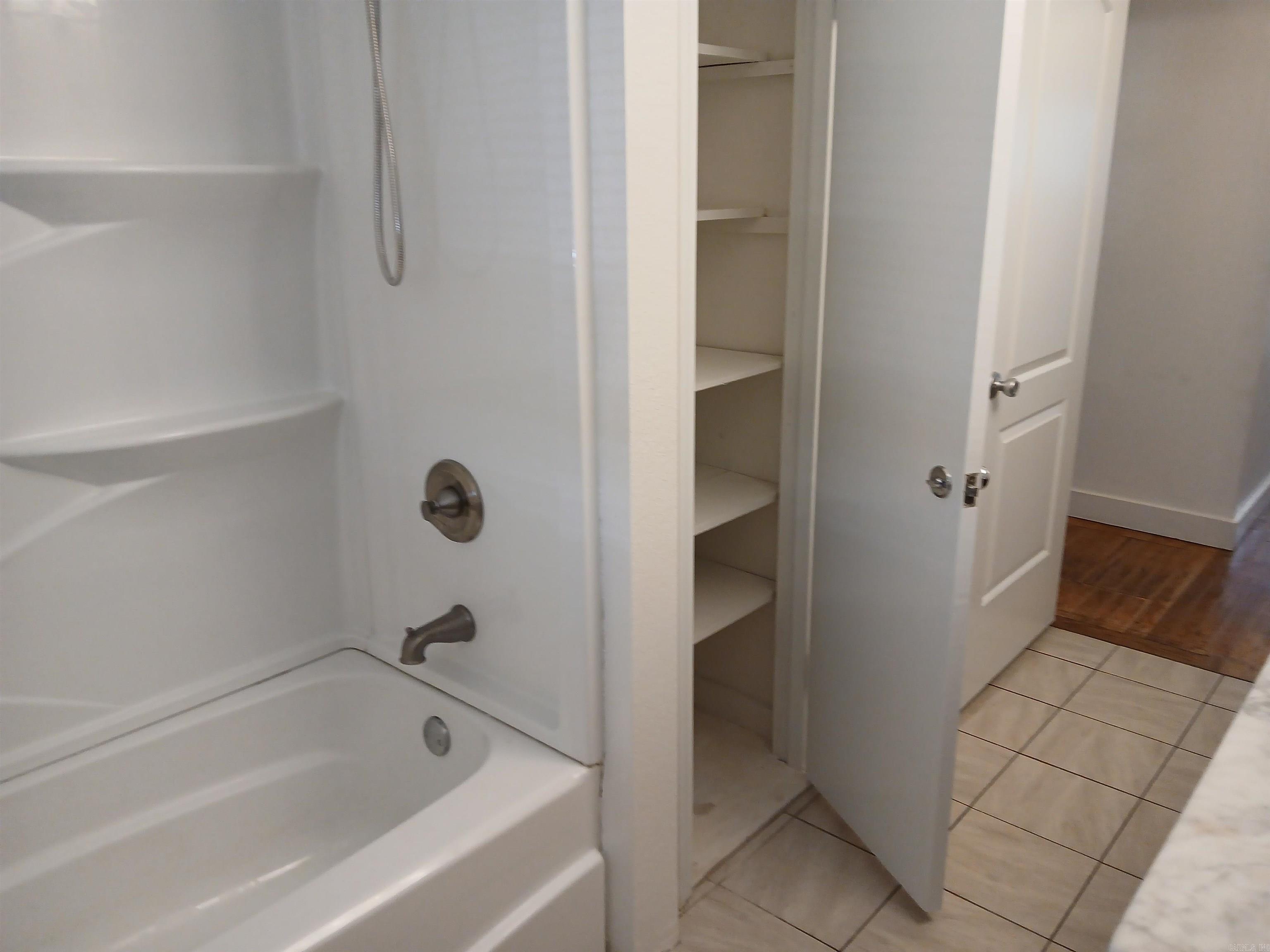 402 Crestwood  Hot Springs, AR