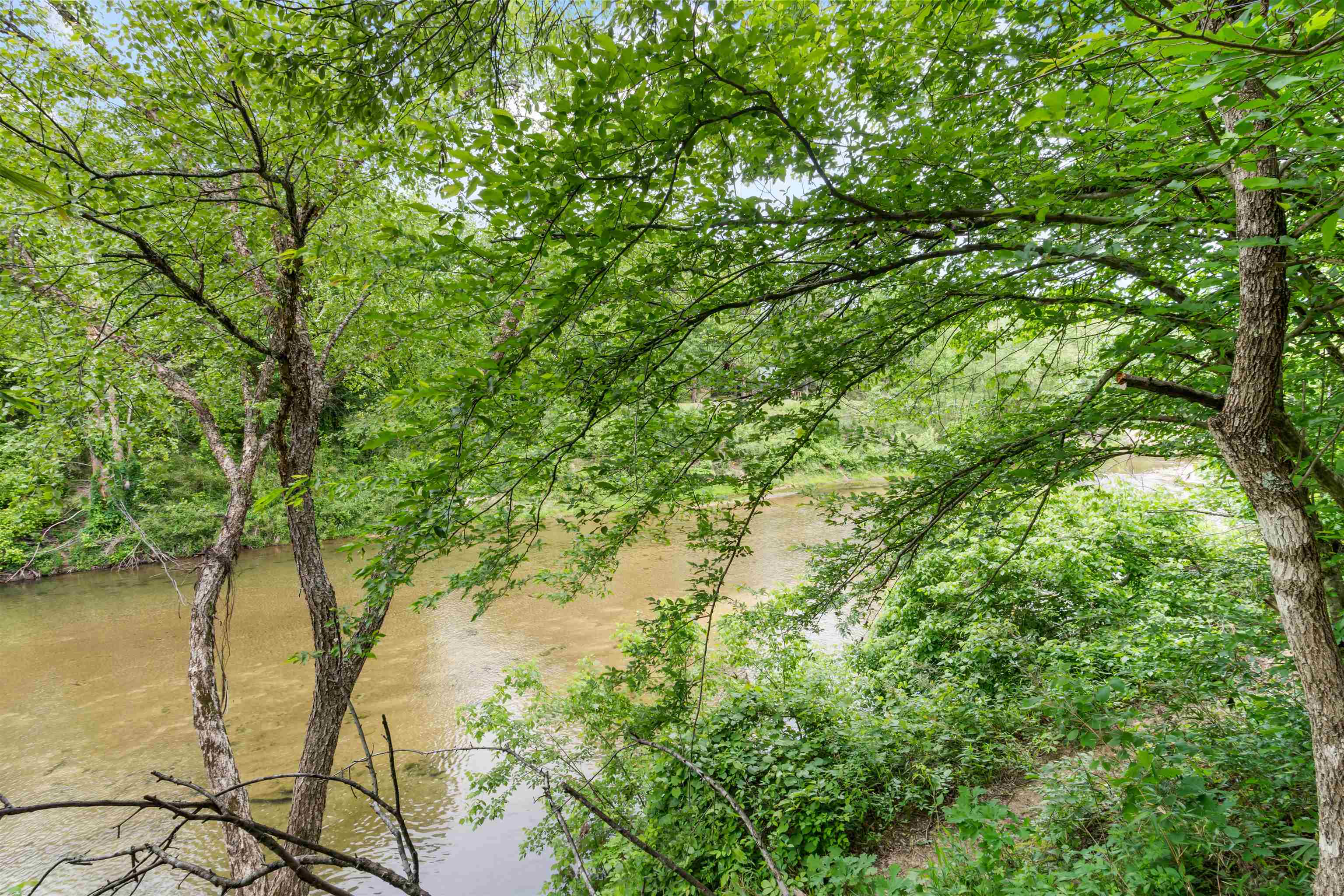 147 Virgies Loop  Calico Rock, AR
