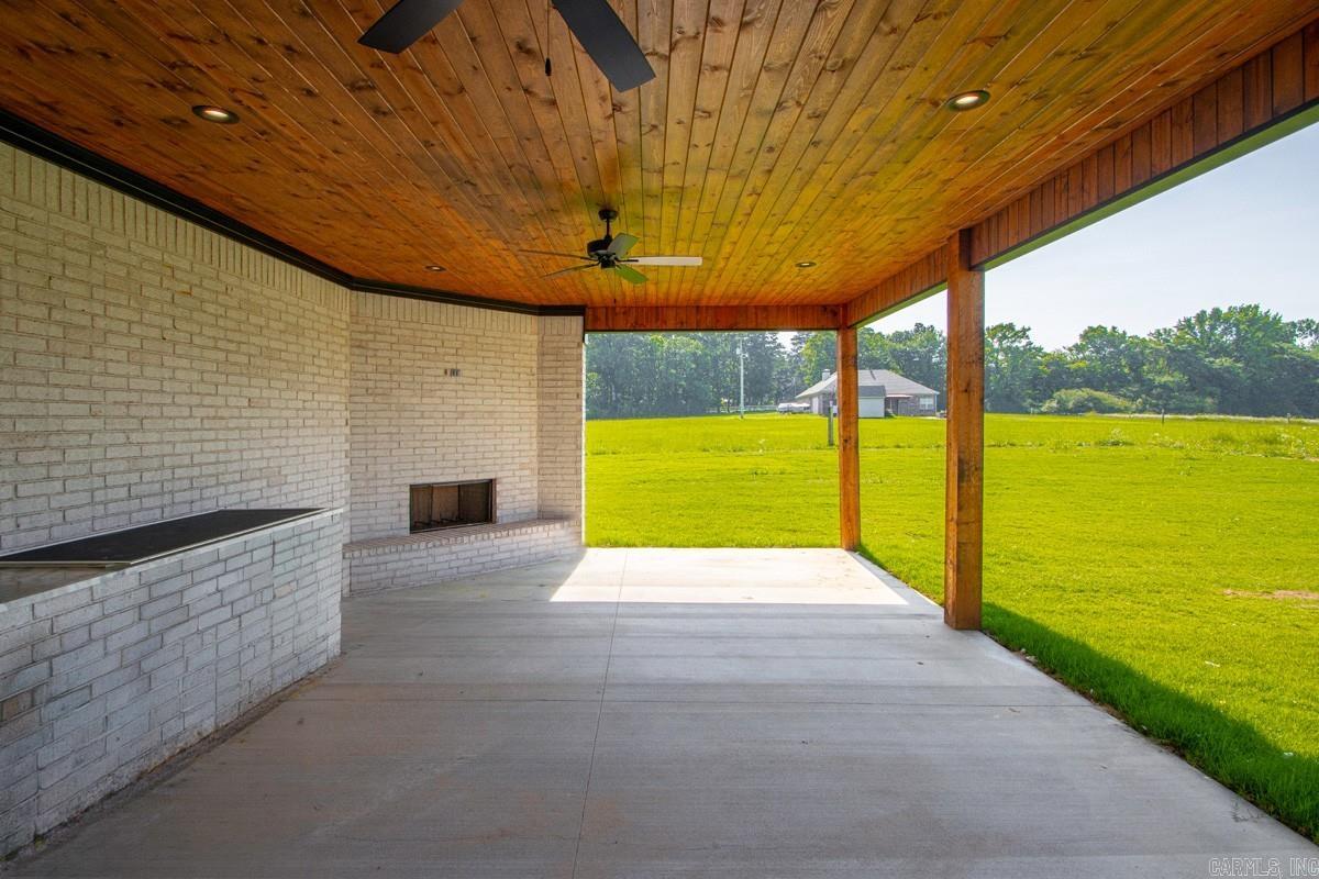 100 Liberty Oaks Trail Alexander, AR 72002