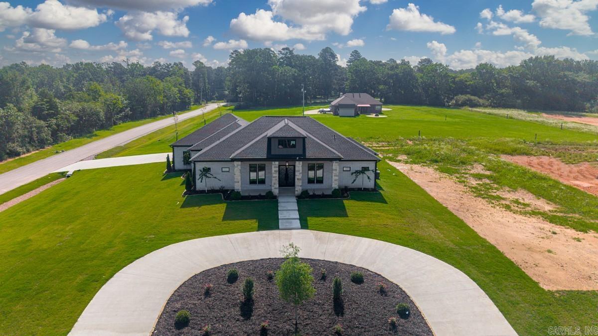 100 Liberty Oaks Trail Alexander, AR 72002
