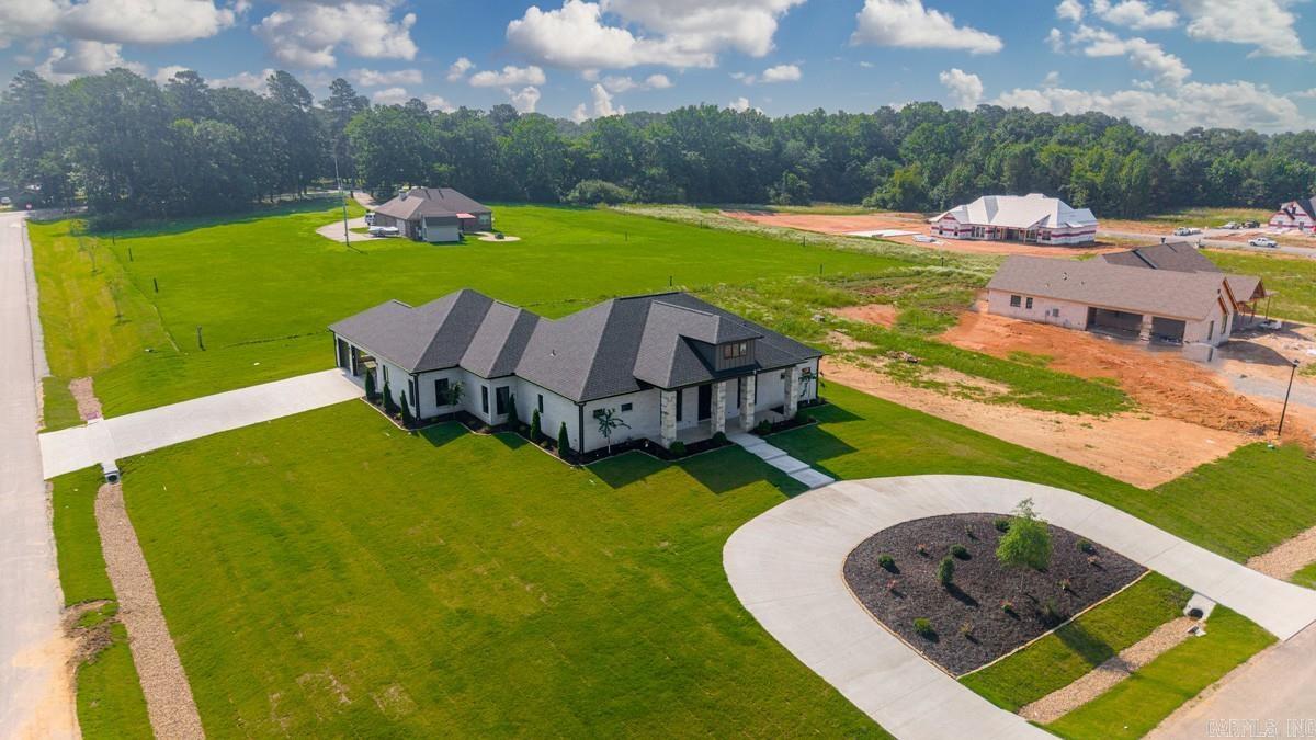 100 Liberty Oaks Trail Alexander, AR 72002