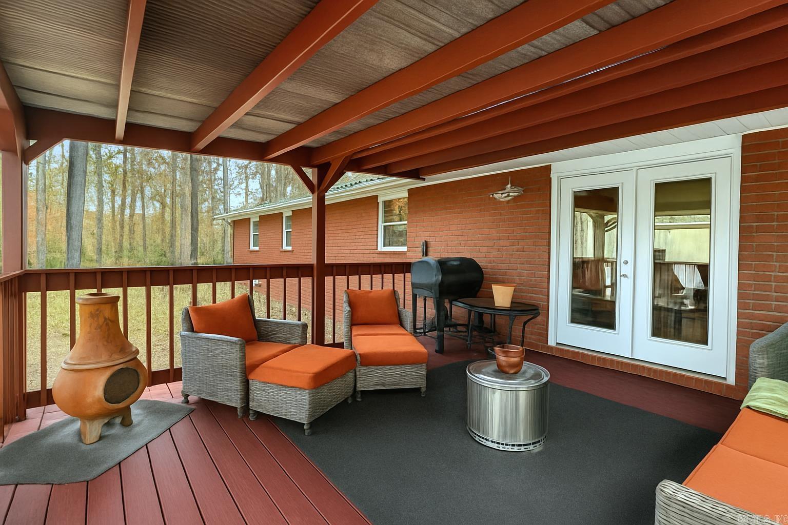 130 Church Camp Rd  Higden, AR