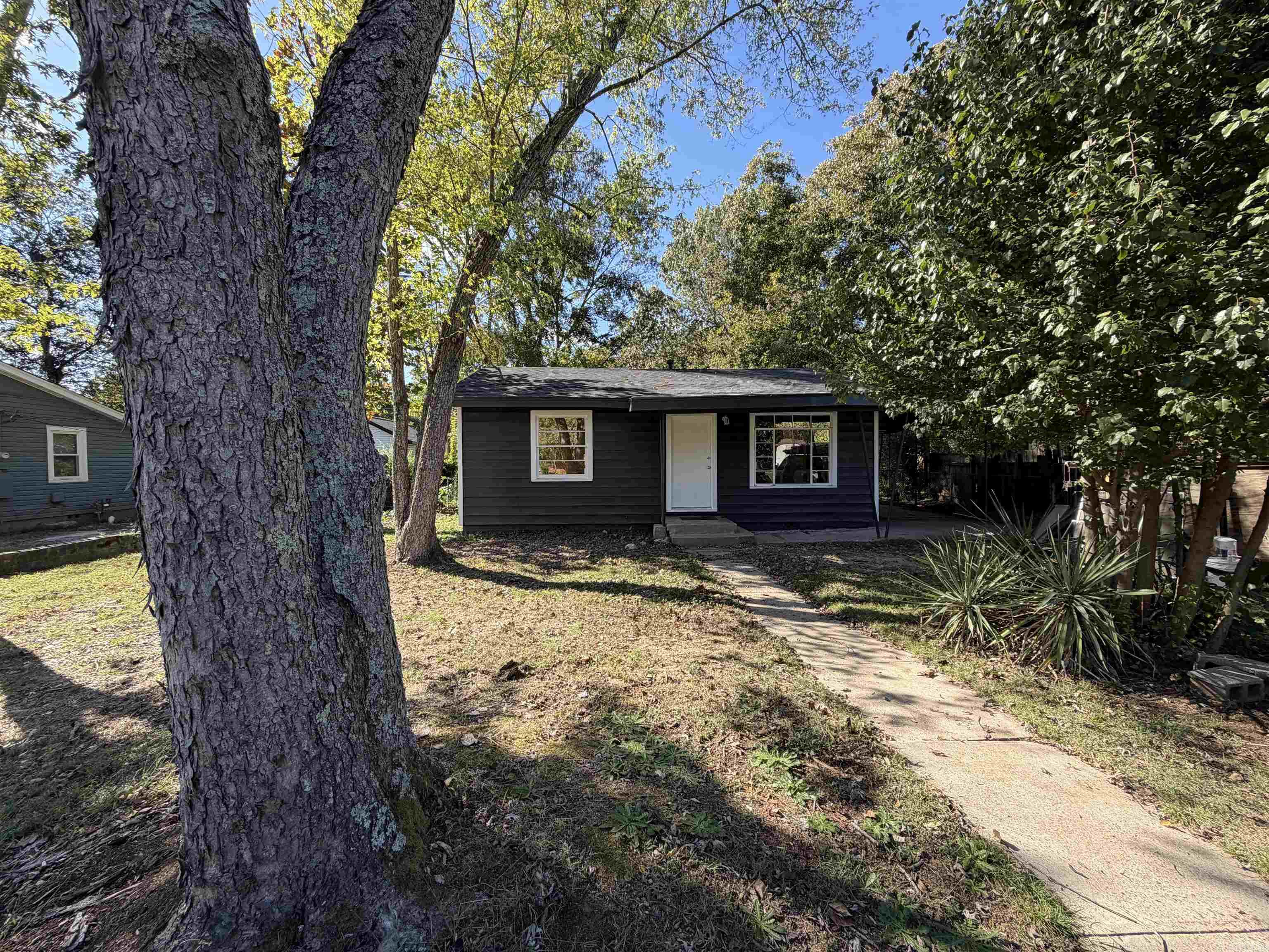 84 Lancaster  Little Rock, AR