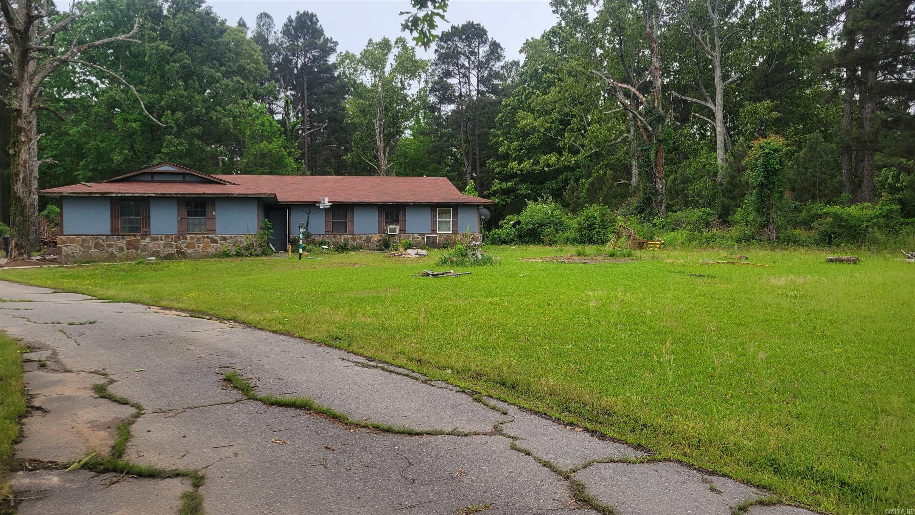 9102 Shannon  Pine Bluff, AR