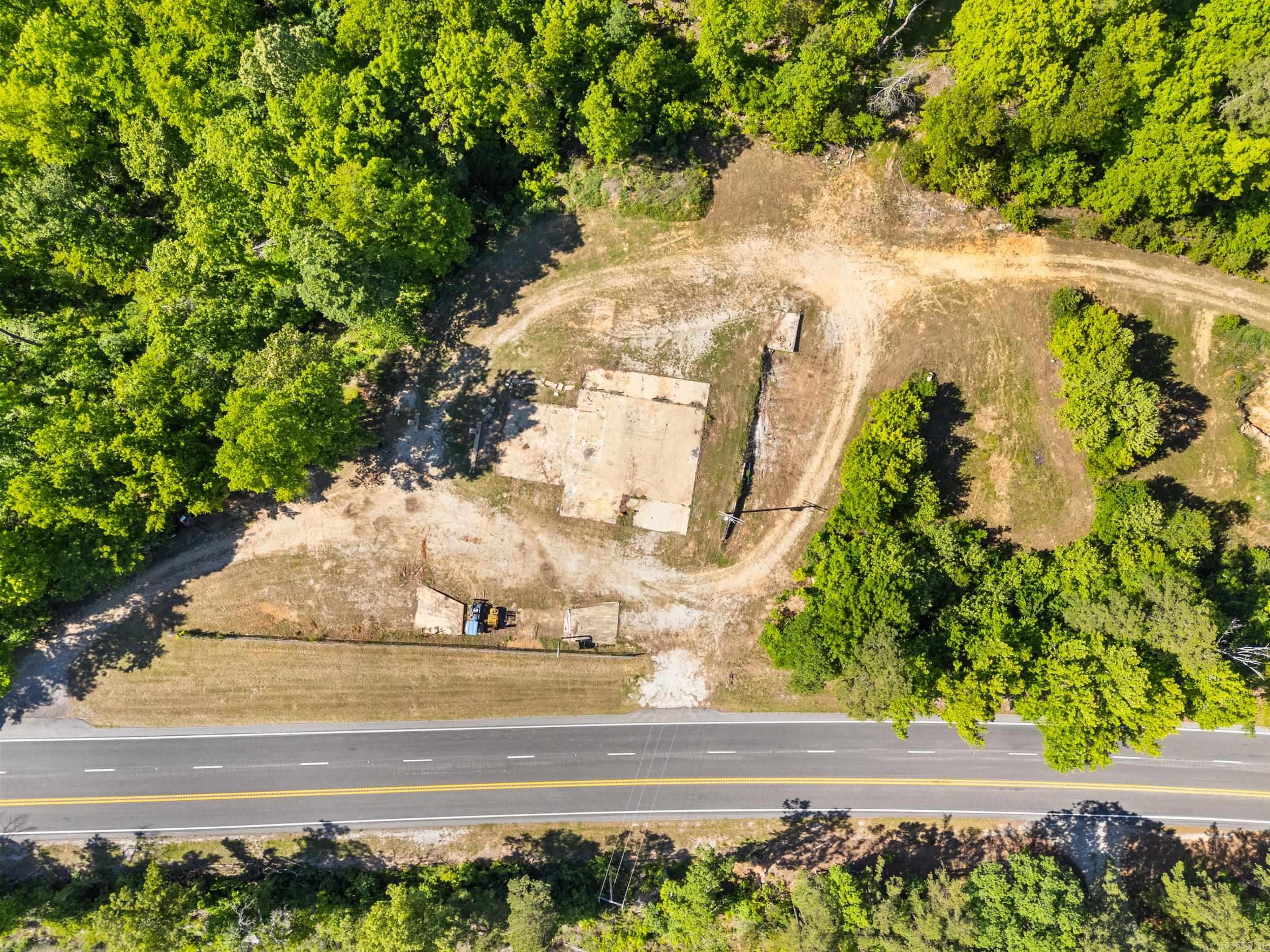 17950 E 14  Mountain View, AR