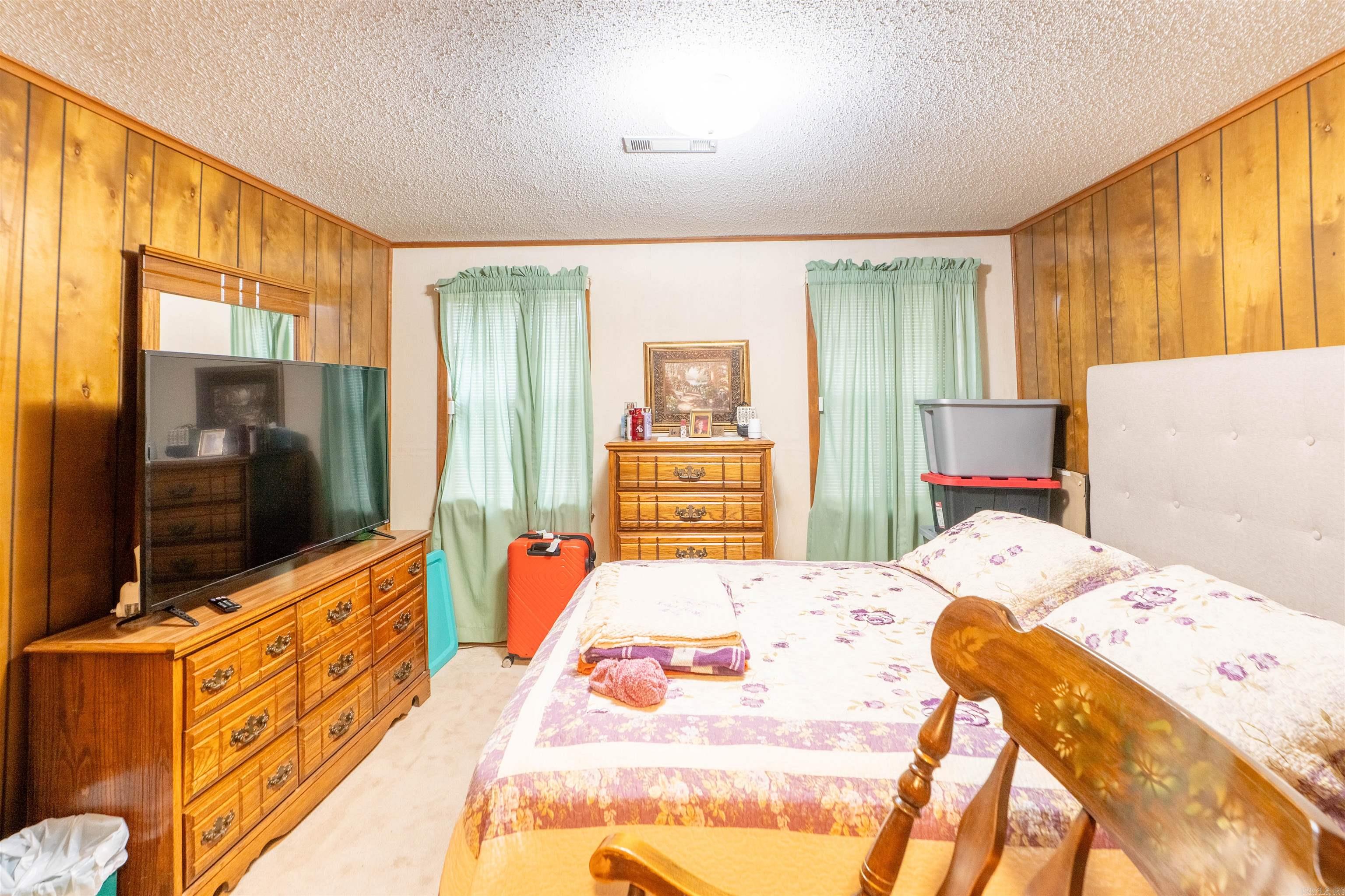 4040 HWY 20  Helena, AR