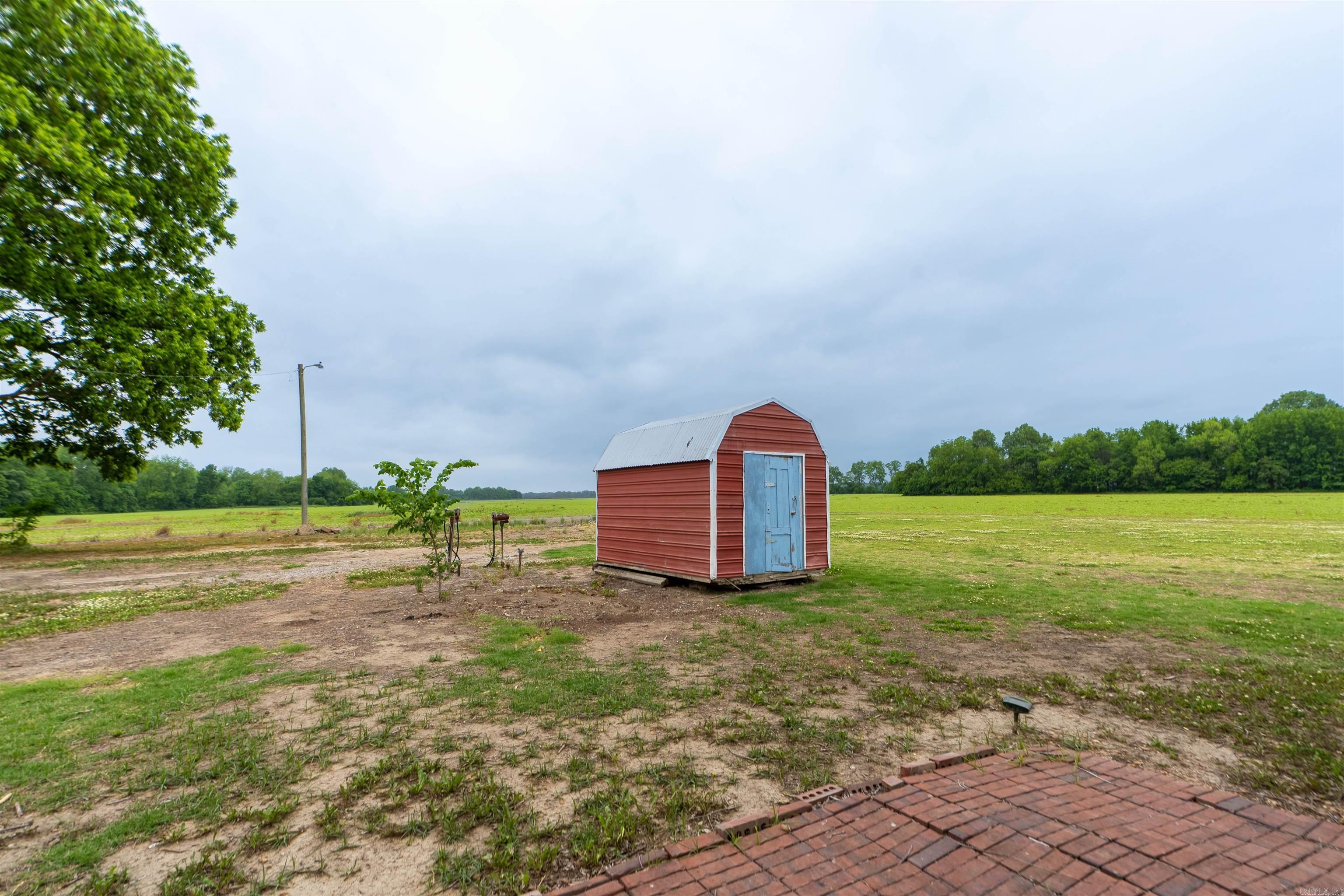 4040 HWY 20  Helena, AR