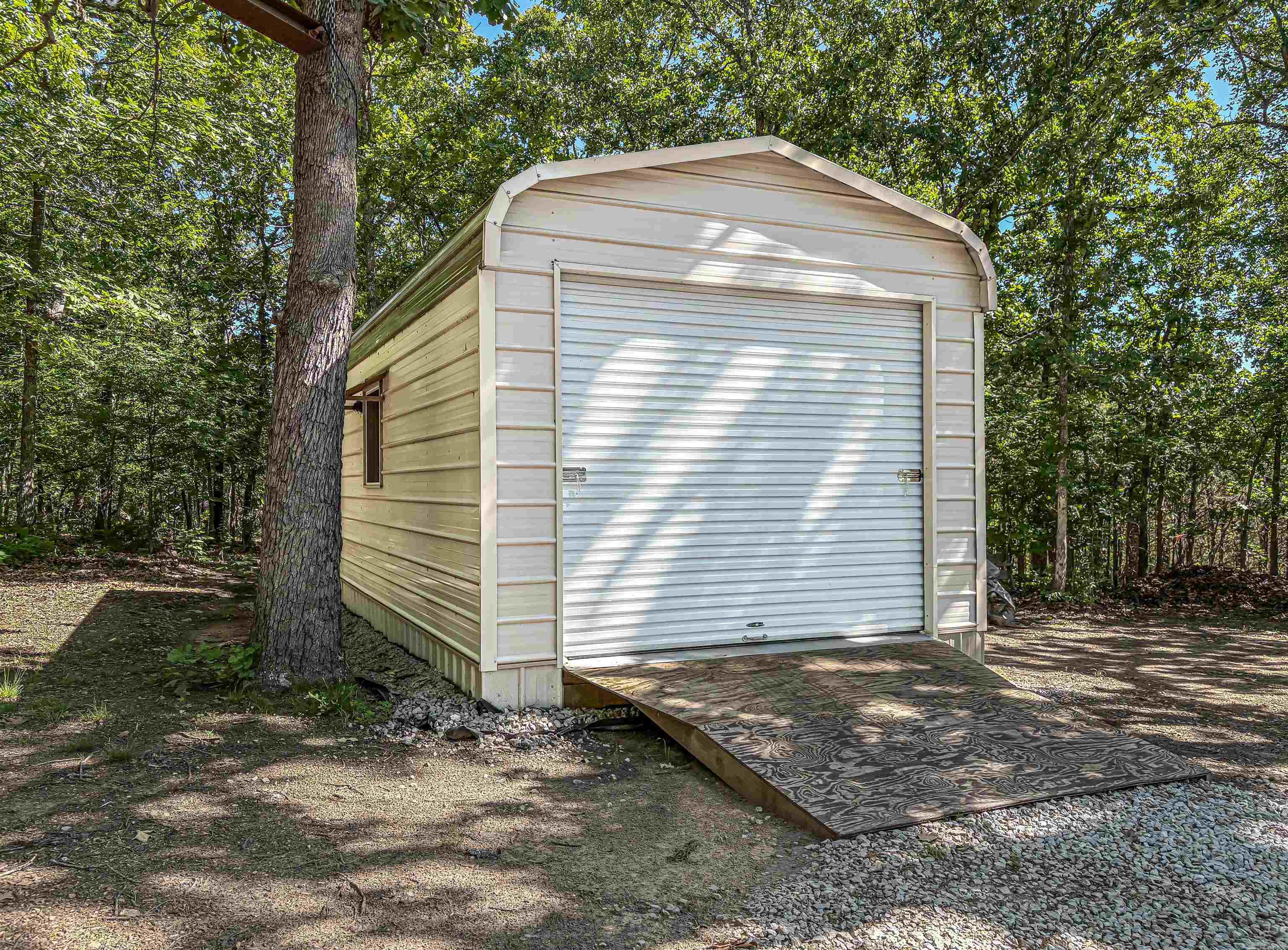 823 MC 164  Cedar Creek, AR