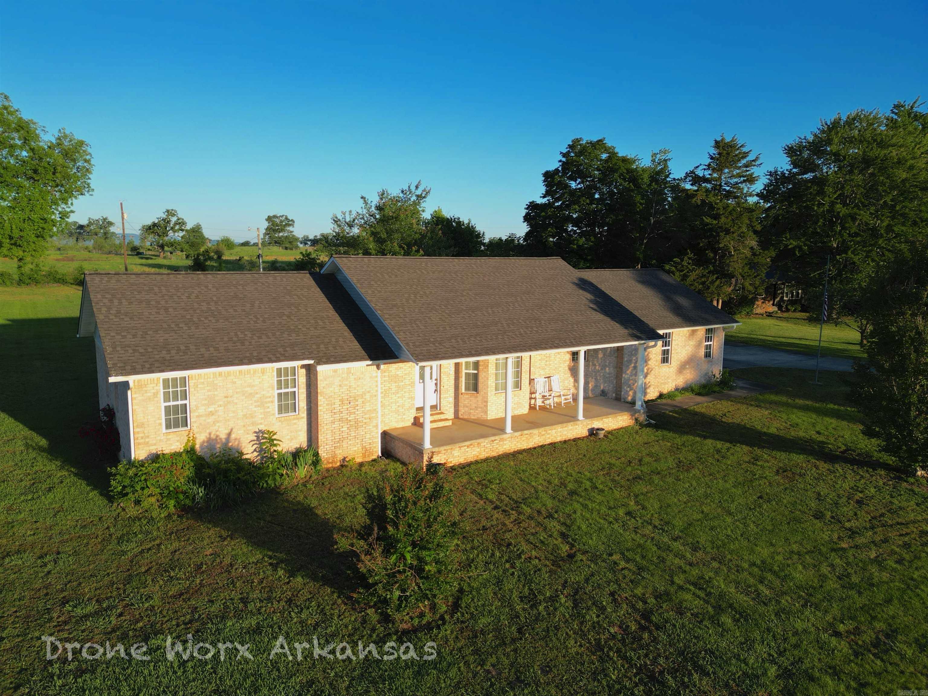 209 Westwood  Marshall, AR