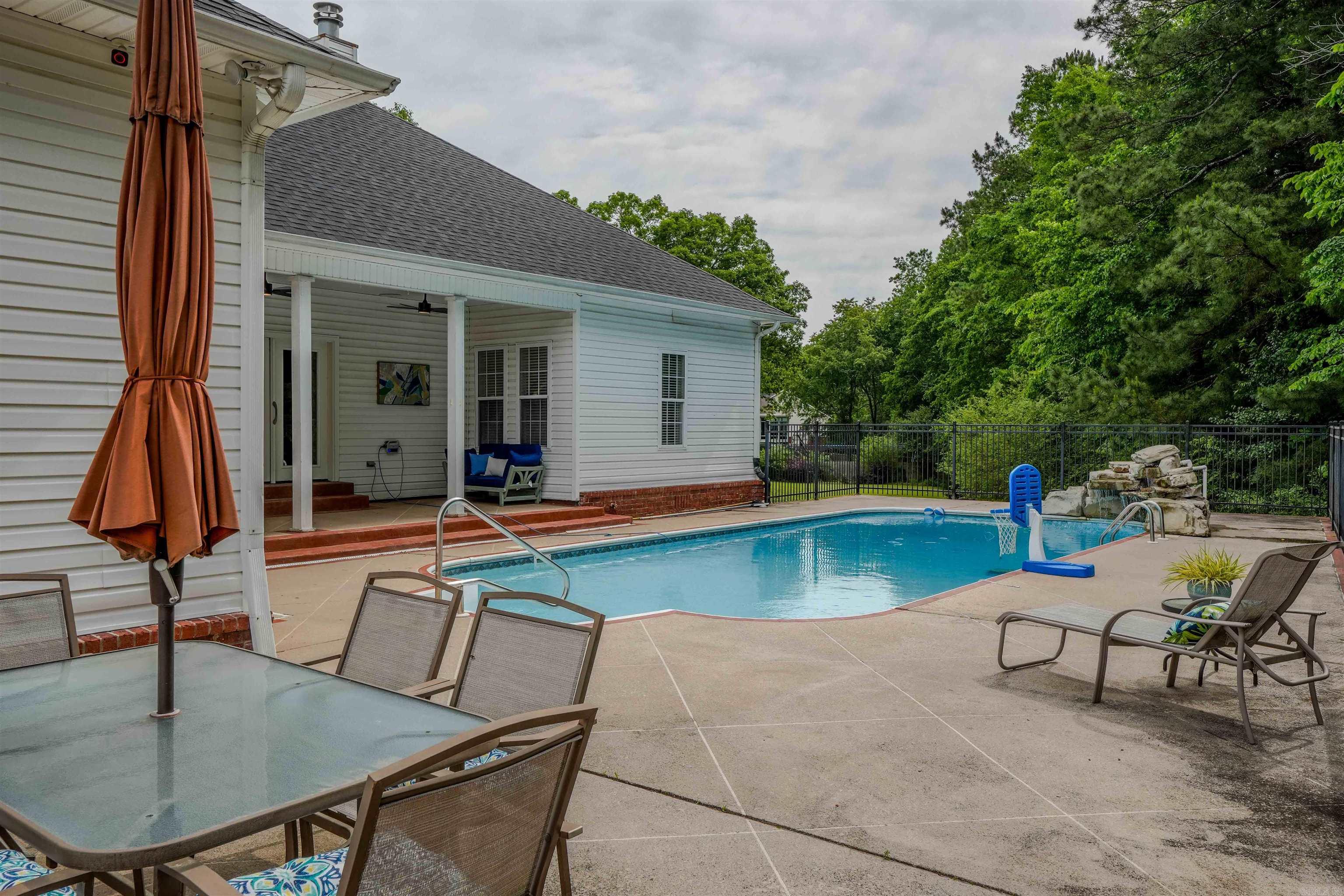 102 Raintree  Hot Springs, AR