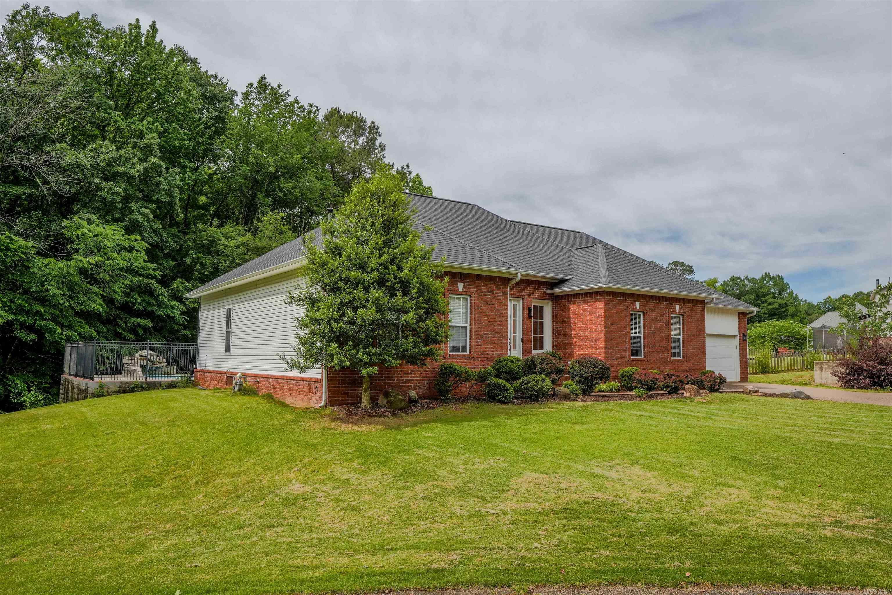 102 Raintree  Hot Springs, AR