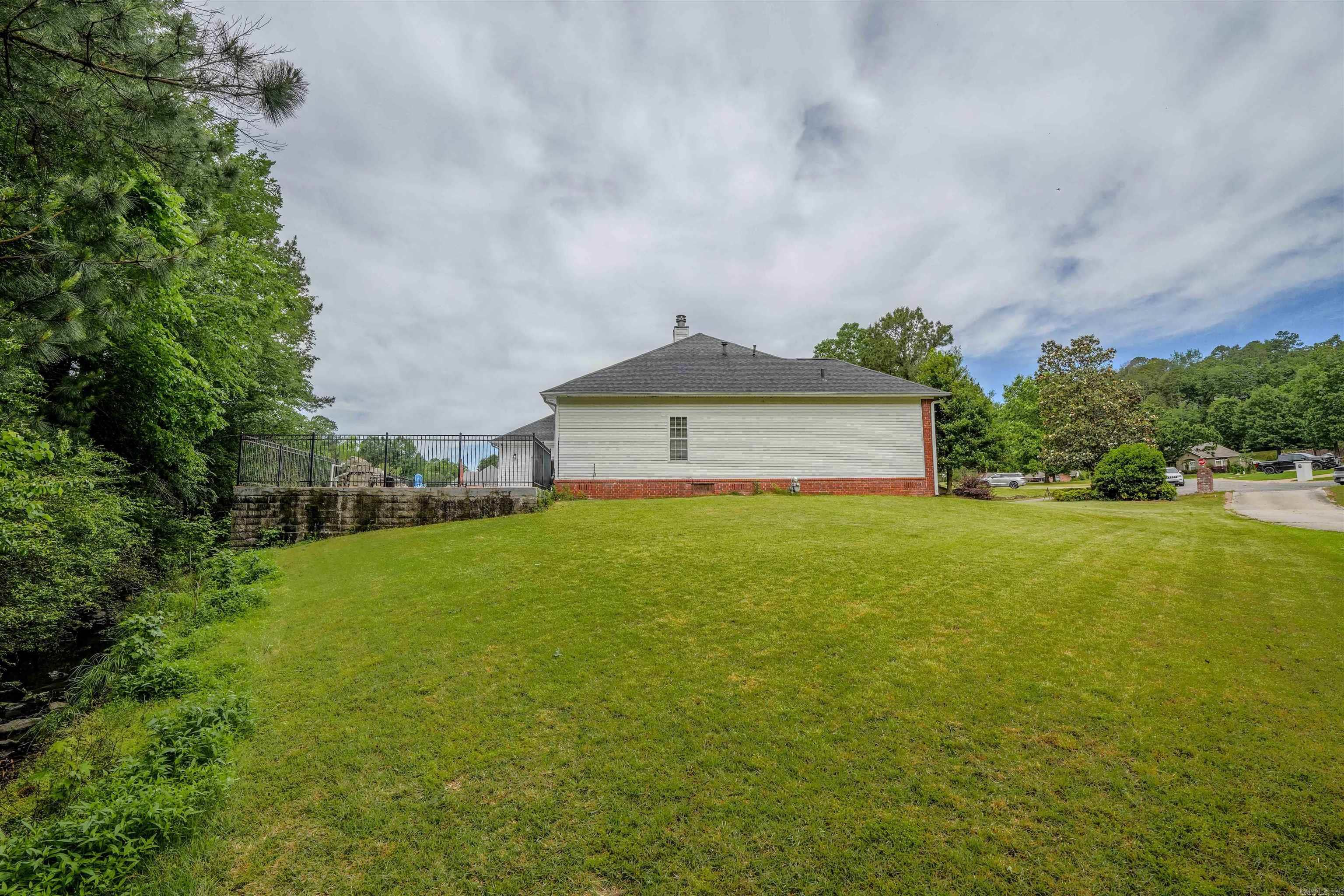 102 Raintree  Hot Springs, AR