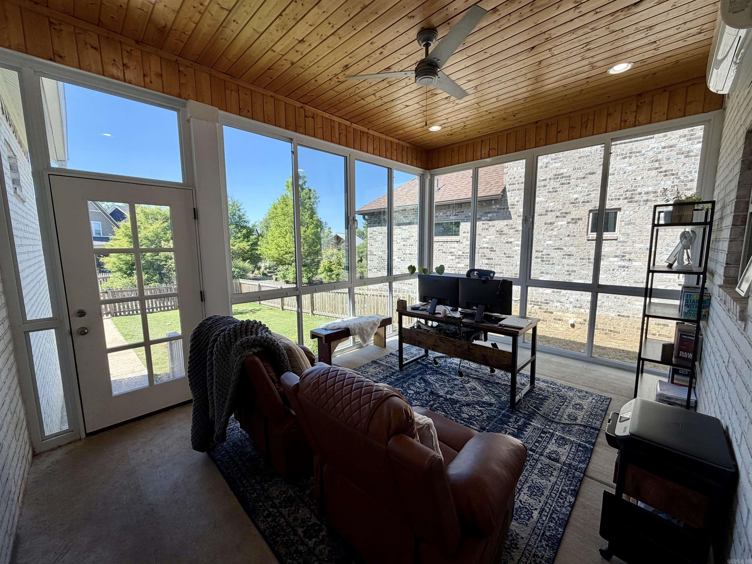 1128 ESSEX DRIVE  Benton, AR