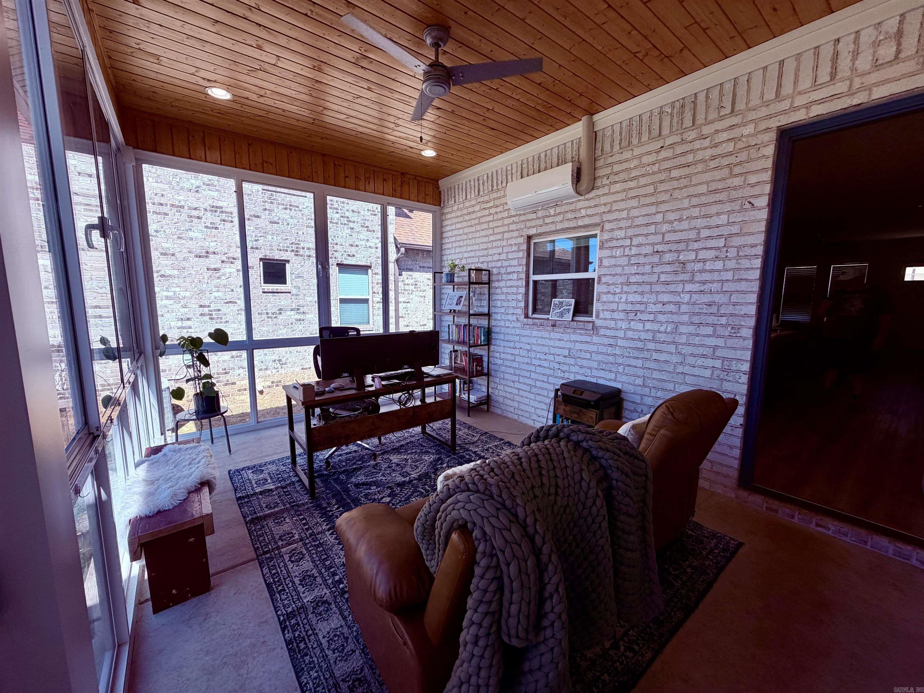 1128 ESSEX DRIVE  Benton, AR