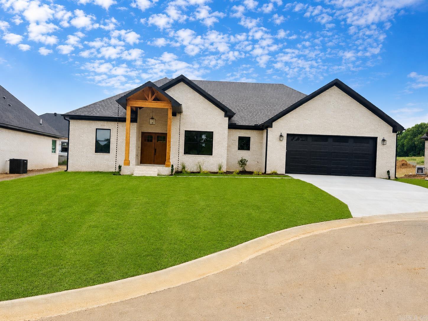 20  Albion CT.  Cabot, AR