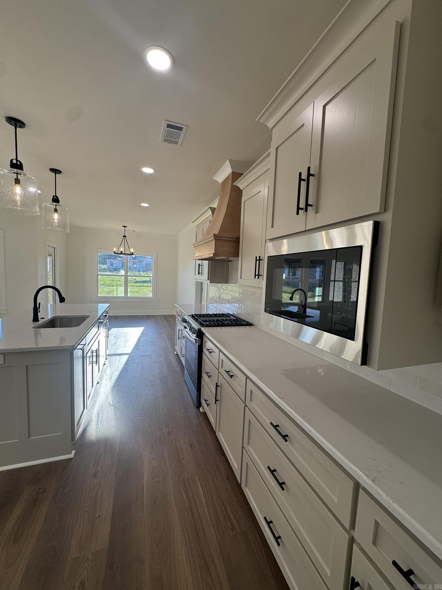 20 Albion CT.  Cabot, AR