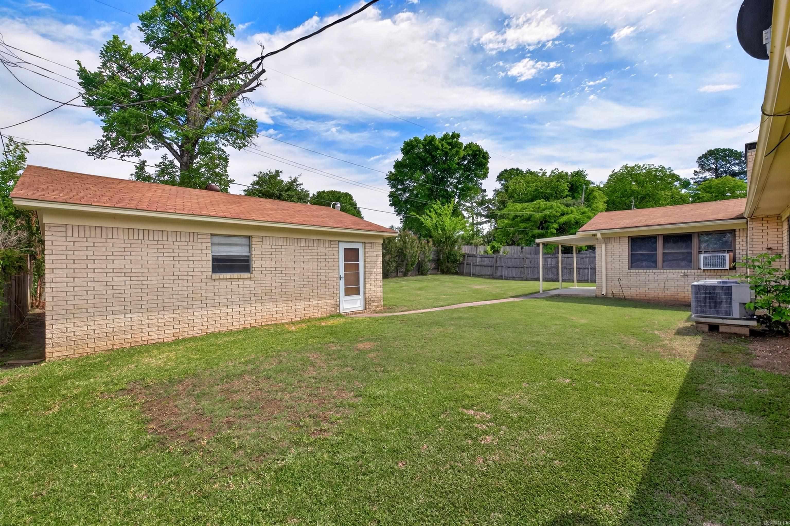1338 Glenmere Cir  Malvern, AR