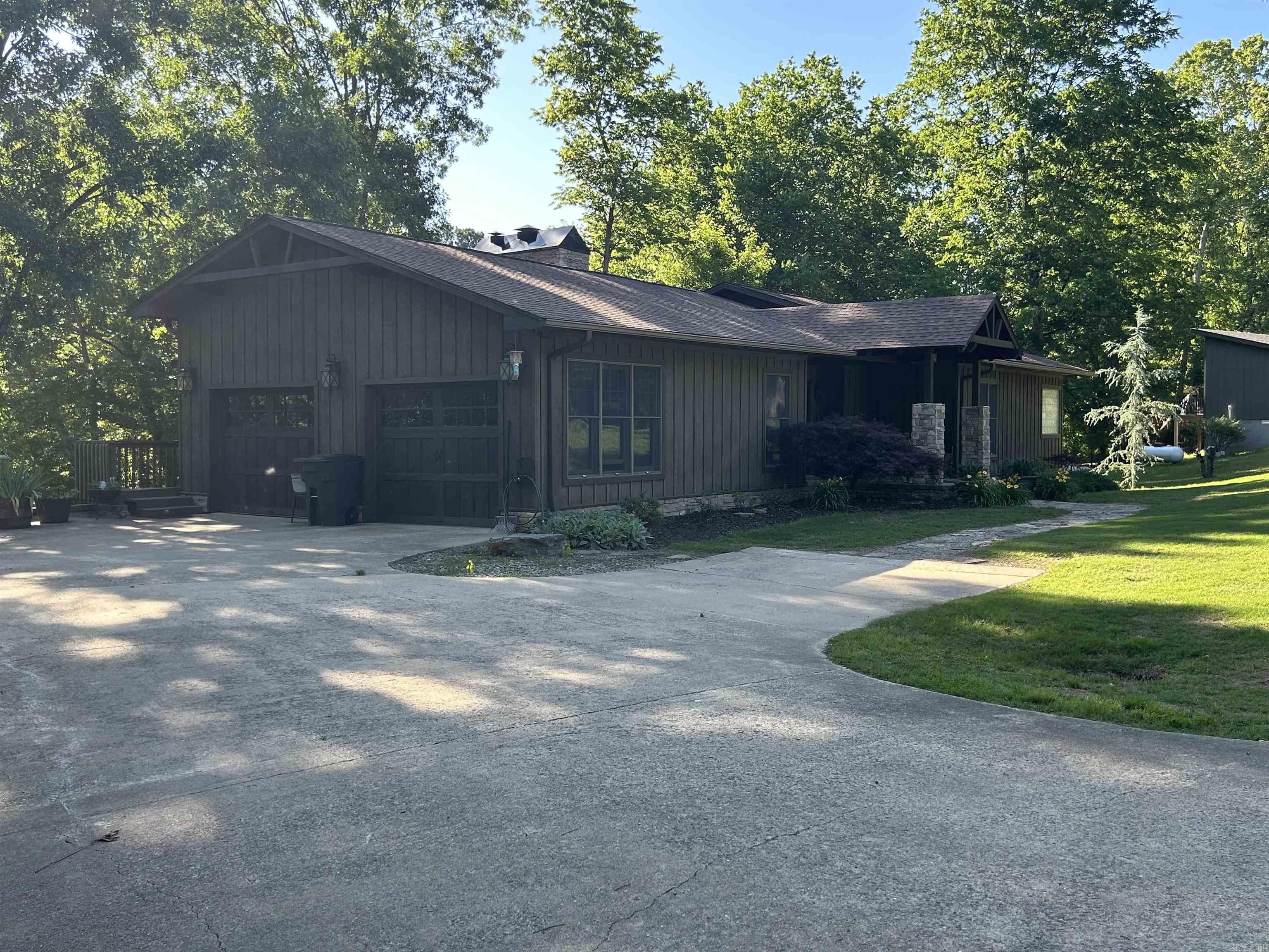 300 S Chinkapin  Pangburn, AR