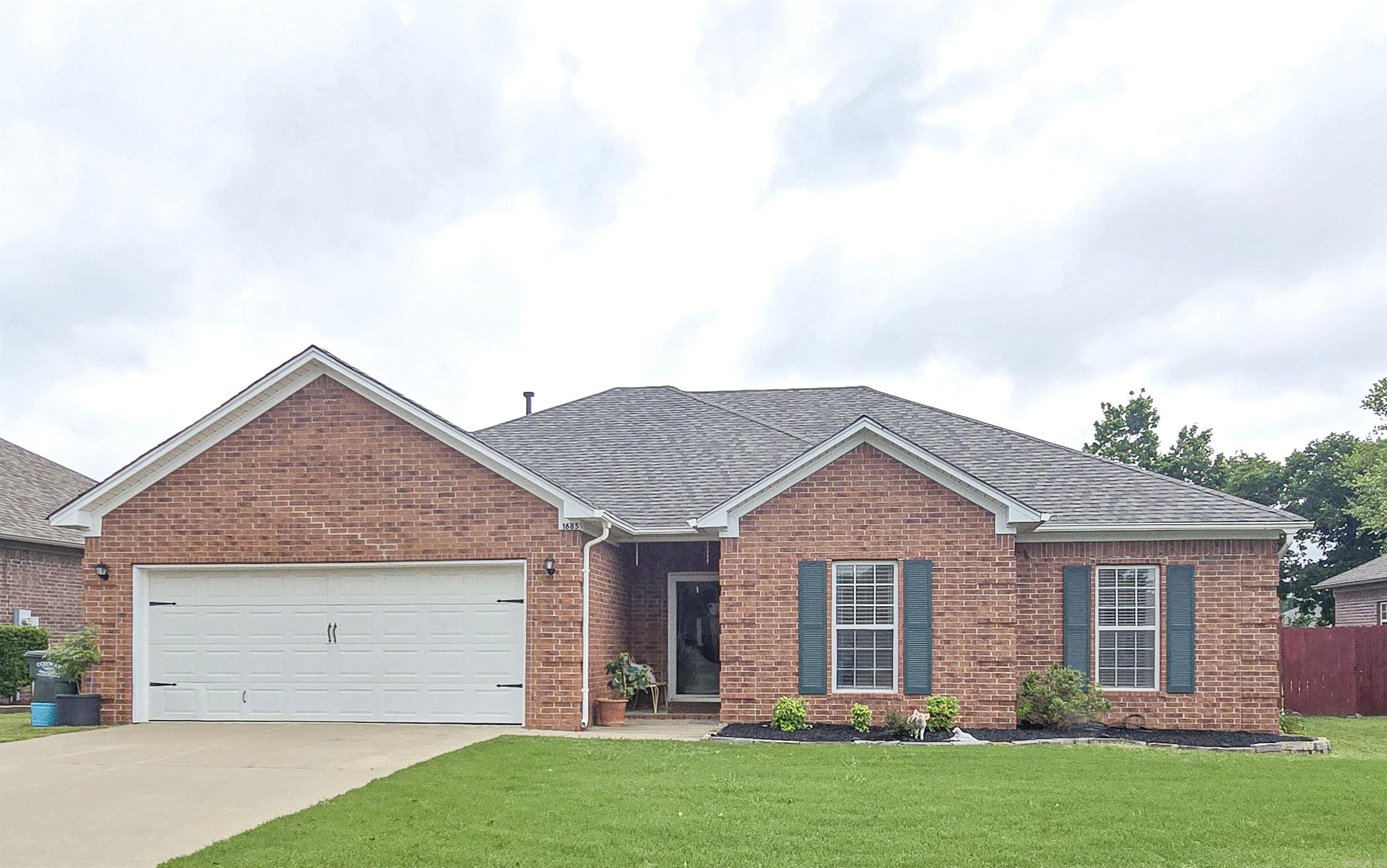 1685 Hosta  Conway, AR