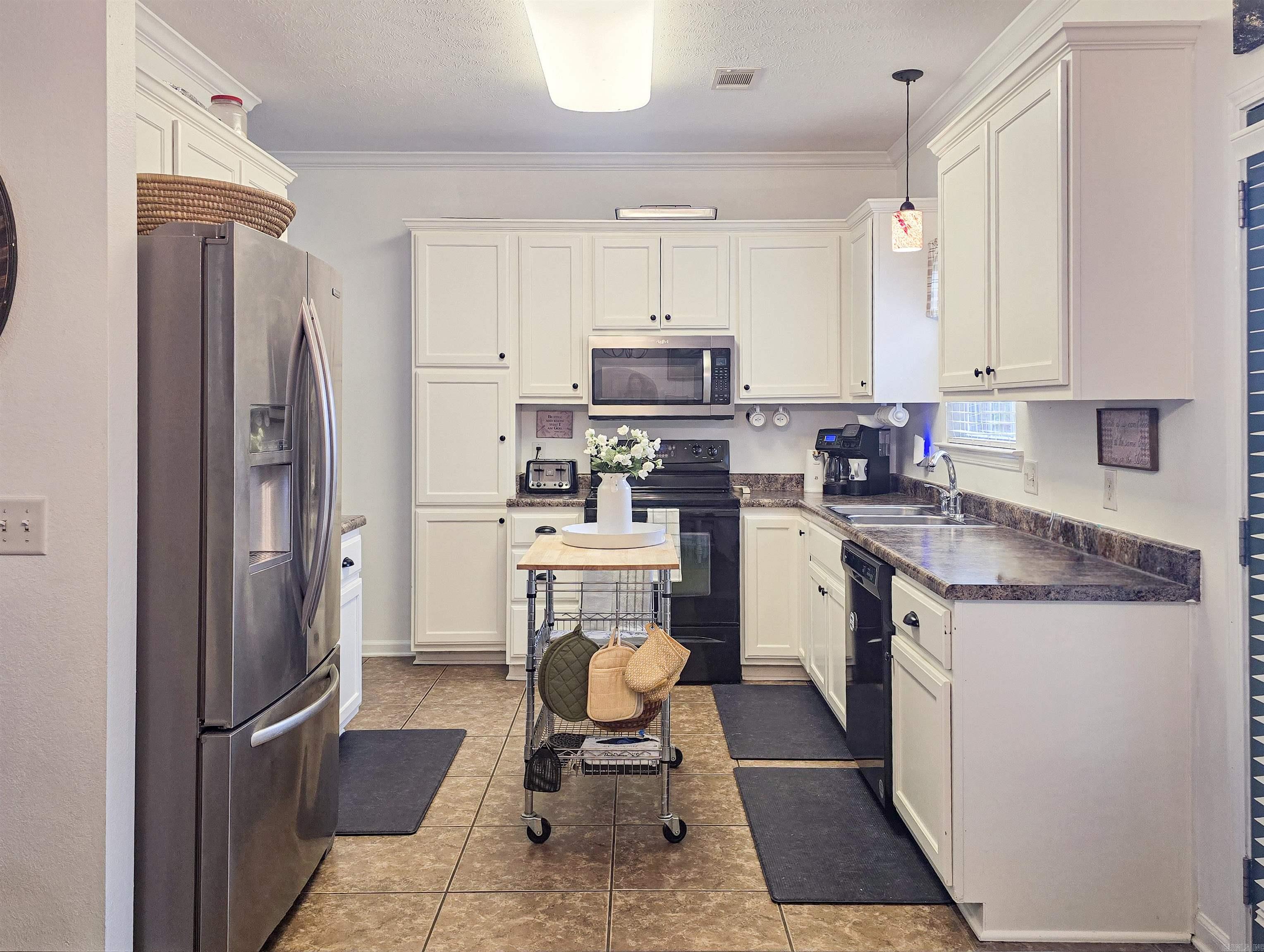 1685 Hosta  Conway, AR