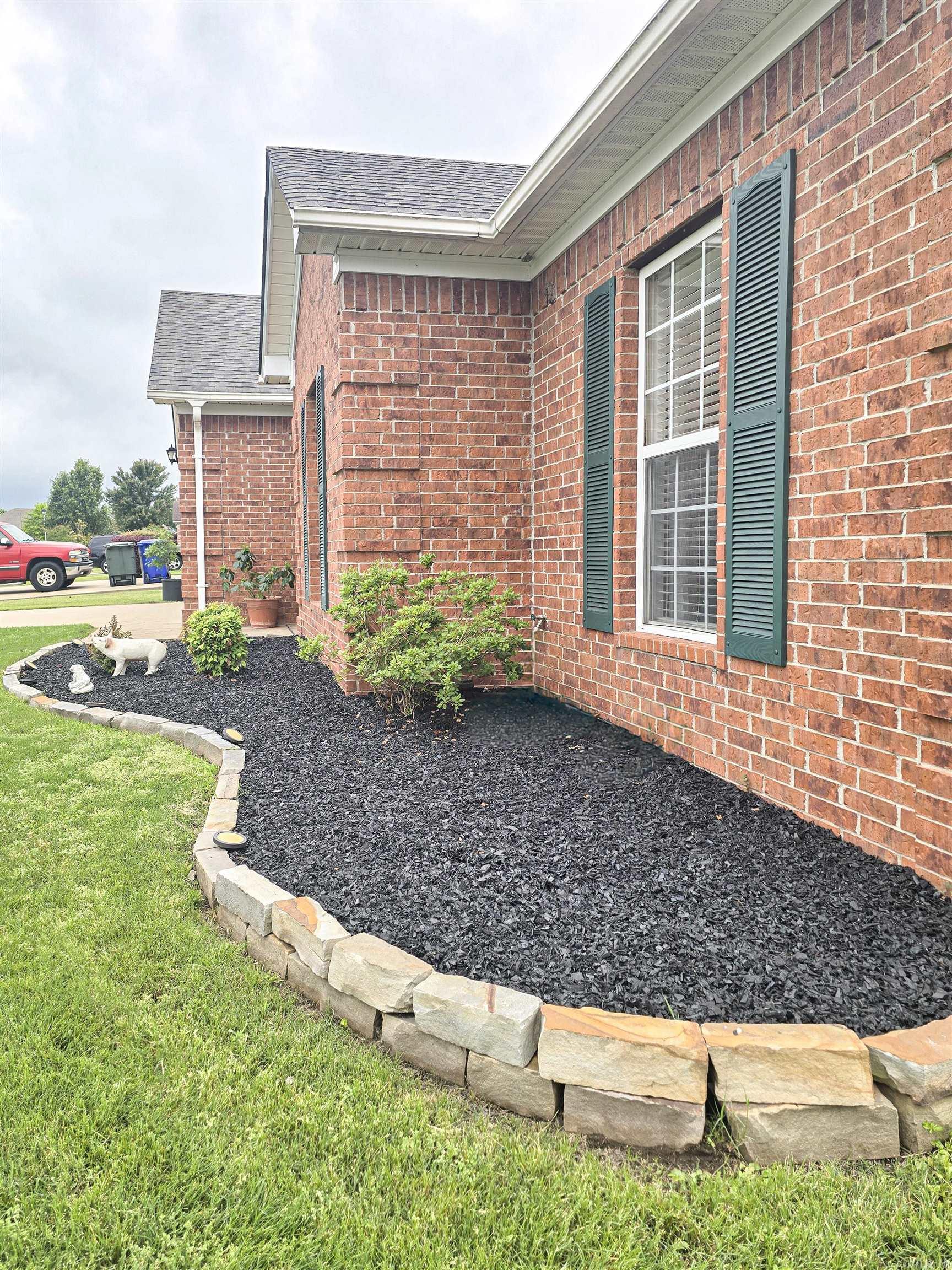 1685 Hosta  Conway, AR
