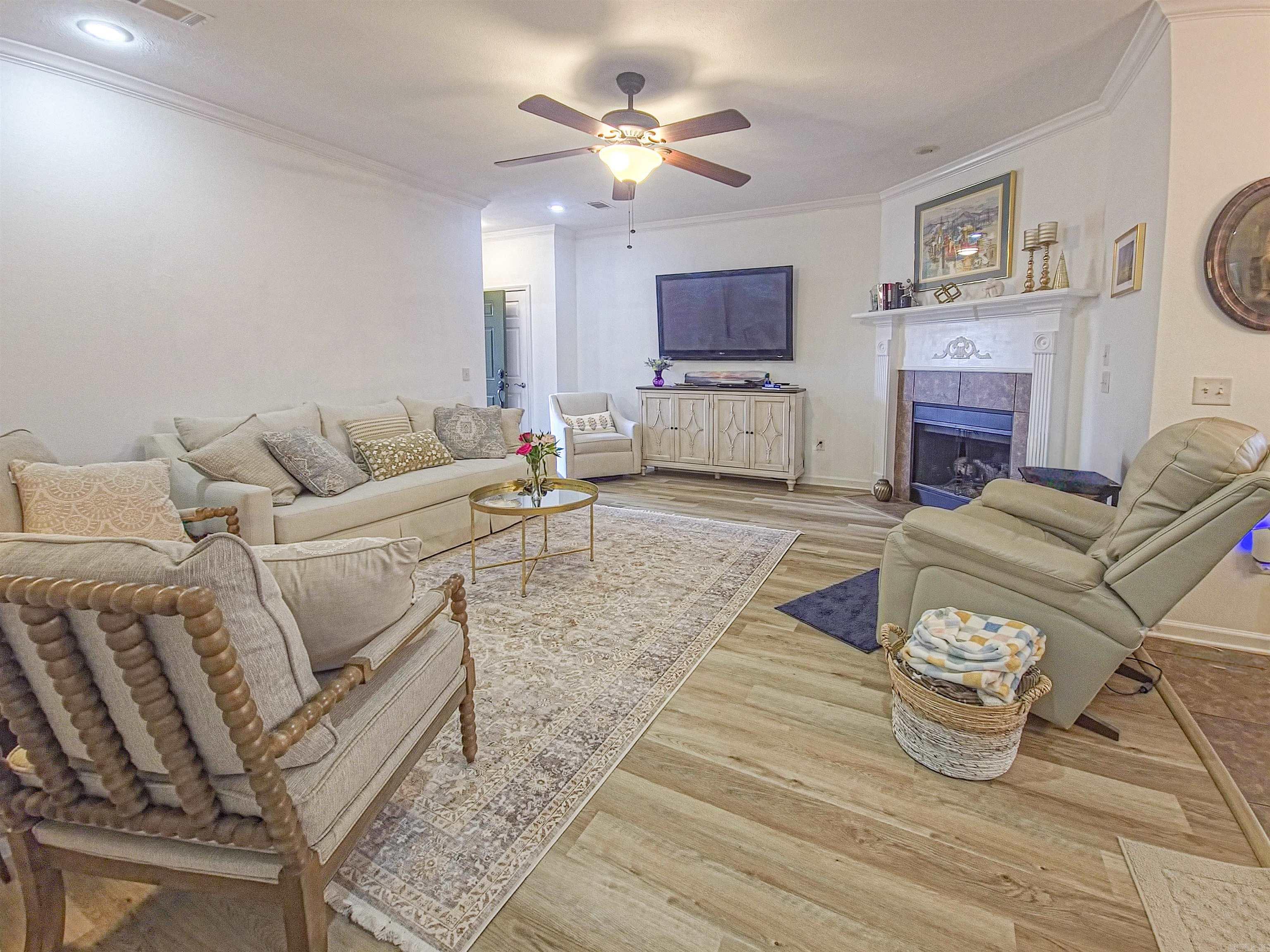 1685 Hosta  Conway, AR