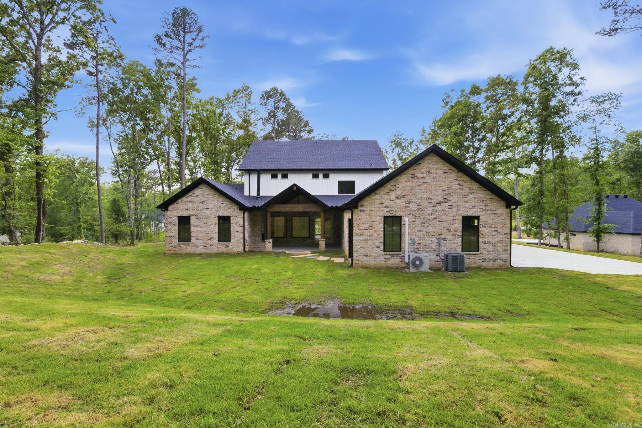 7048 Hannah Lane Benton, AR 72019