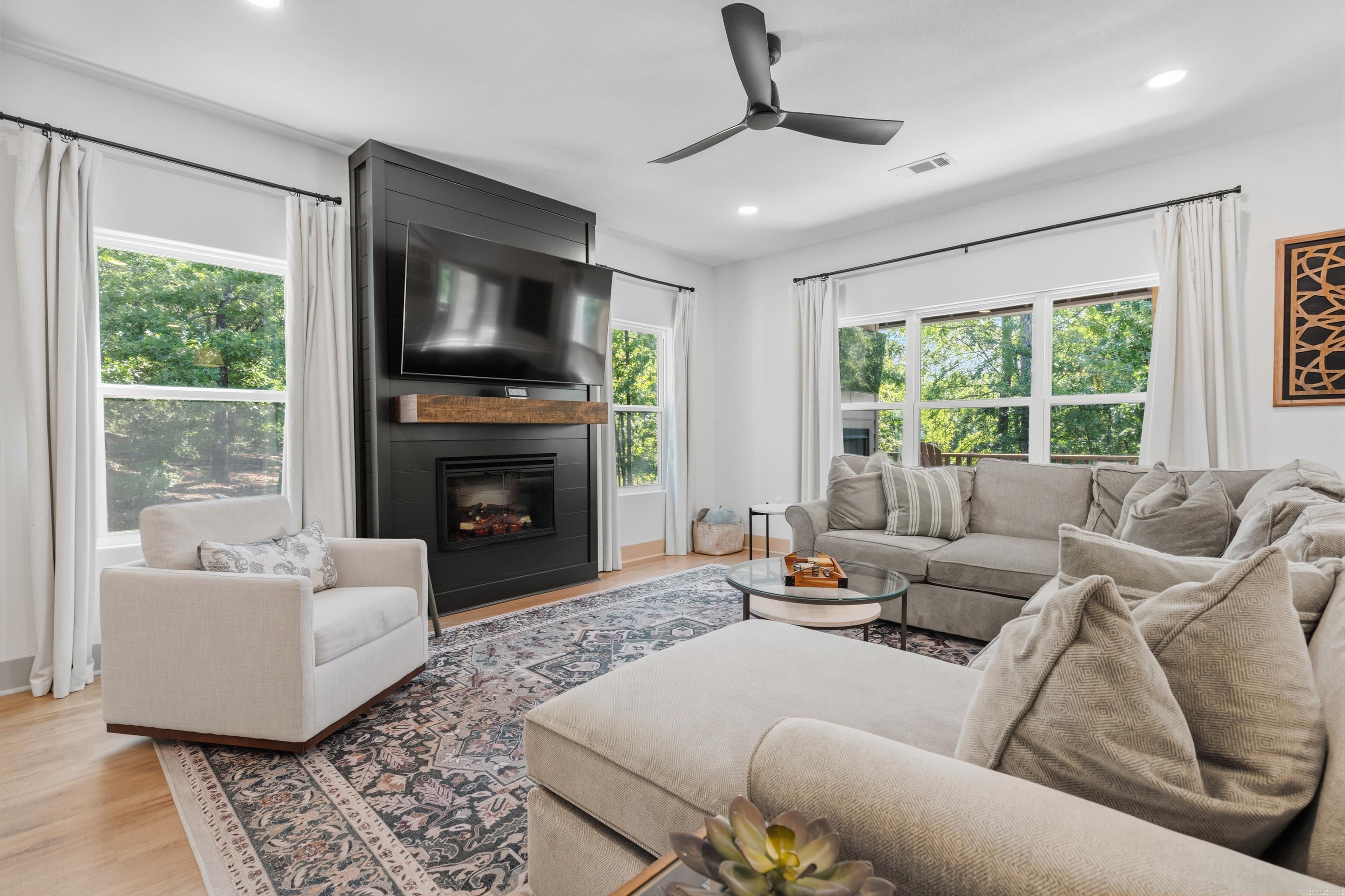 15 Cresta Way Hot Springs Village, AR 71909