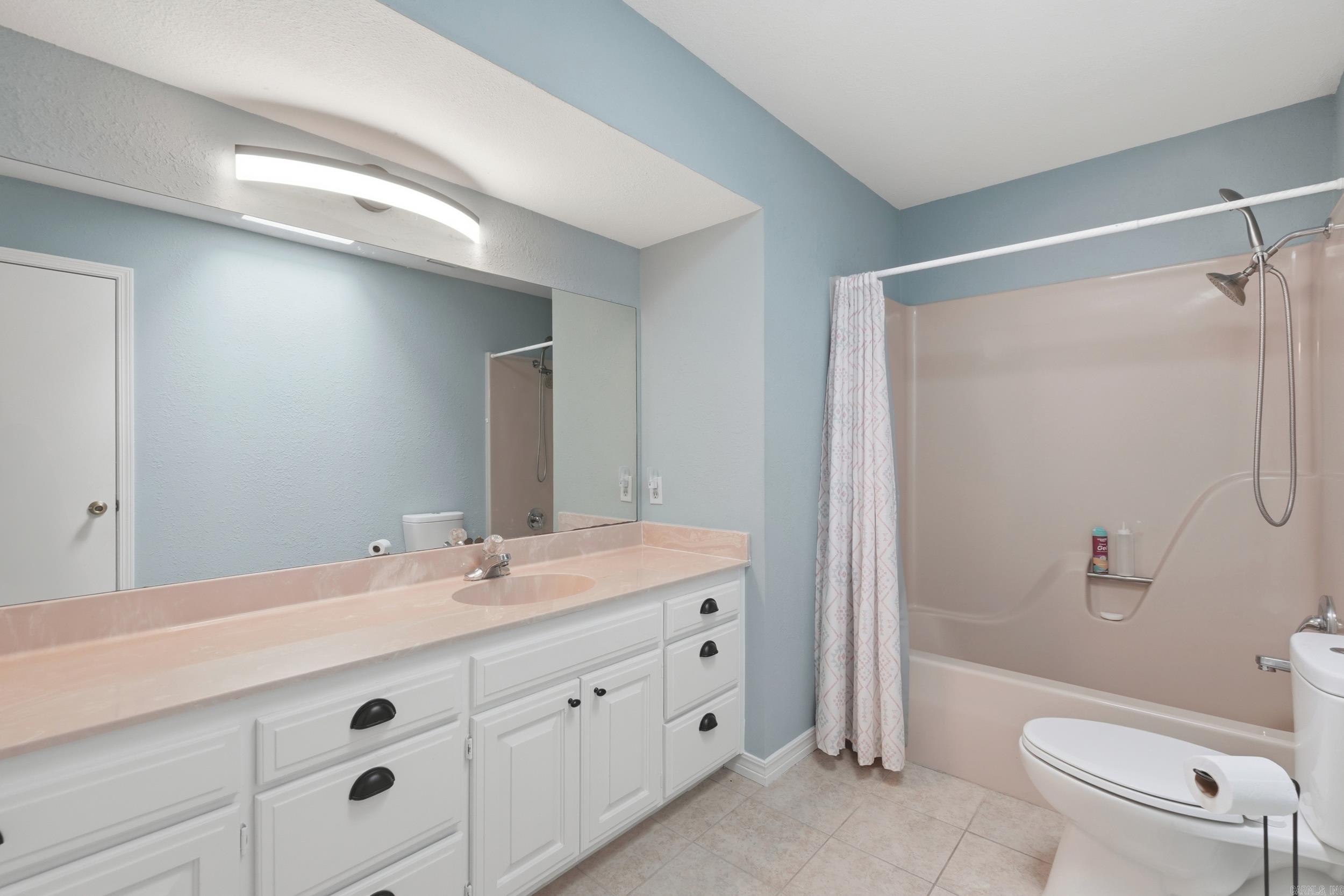 50 Ruthwell Drive  Bella Villa, AR