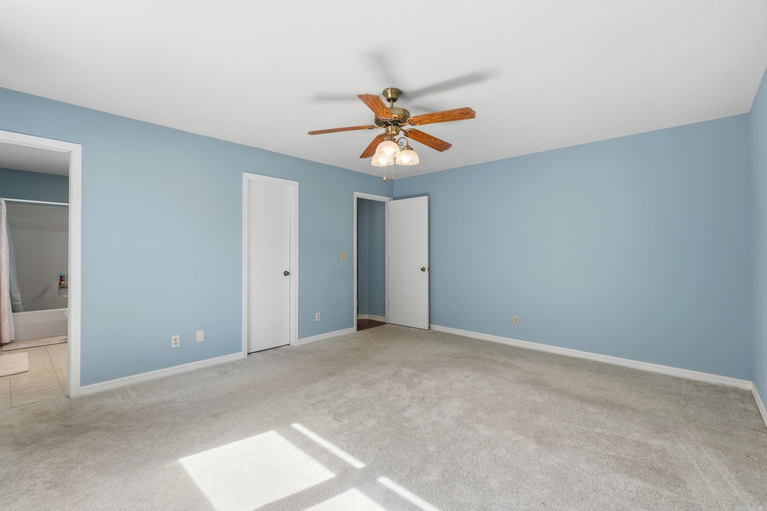 50 Ruthwell Drive  Bella Villa, AR