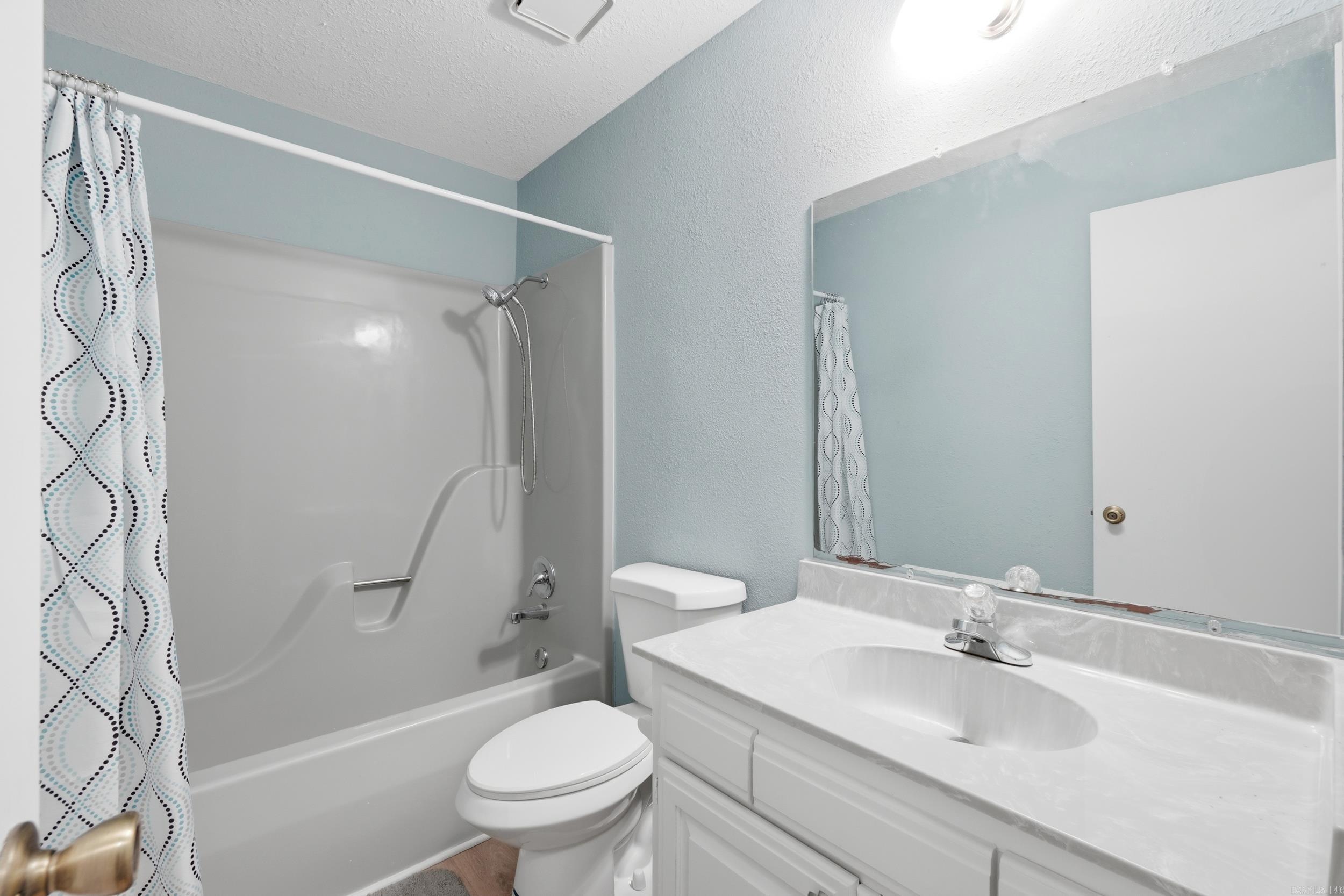 50 Ruthwell Drive  Bella Villa, AR
