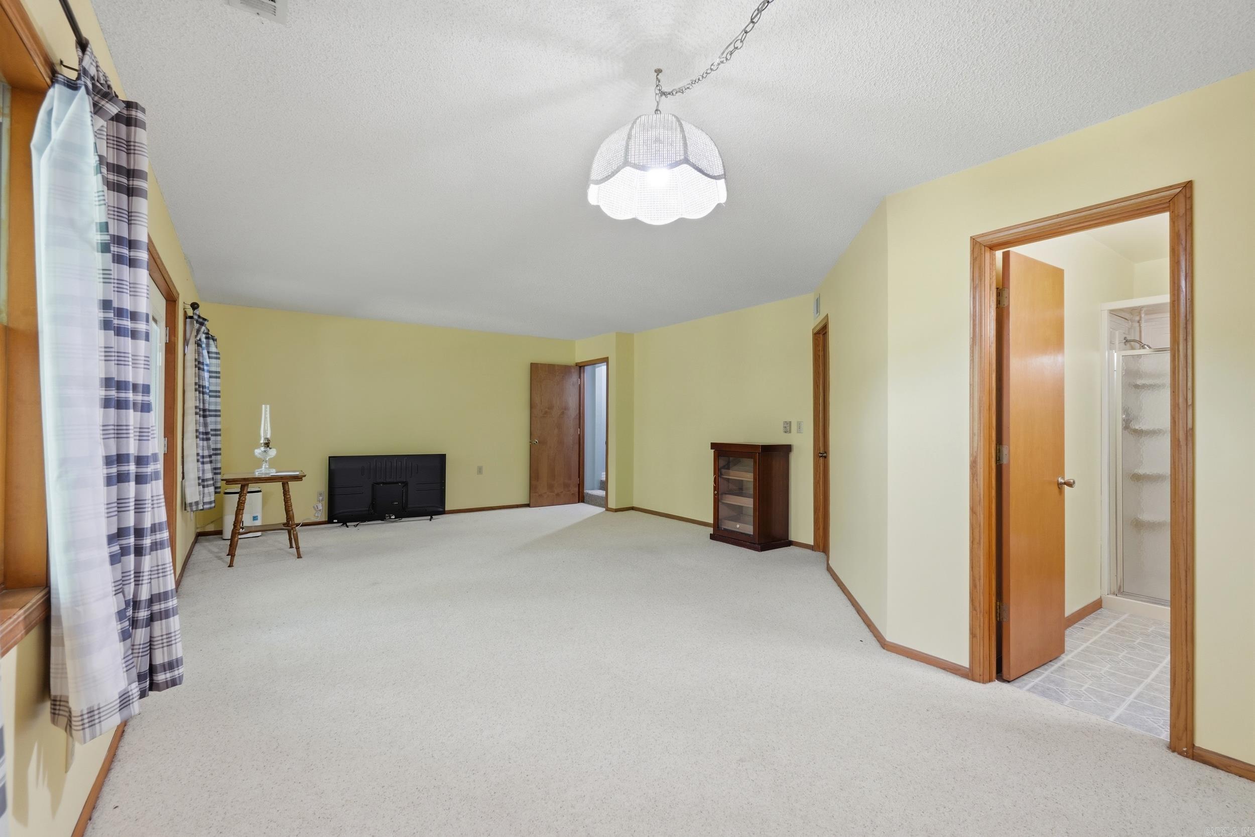 50 Ruthwell Drive  Bella Villa, AR