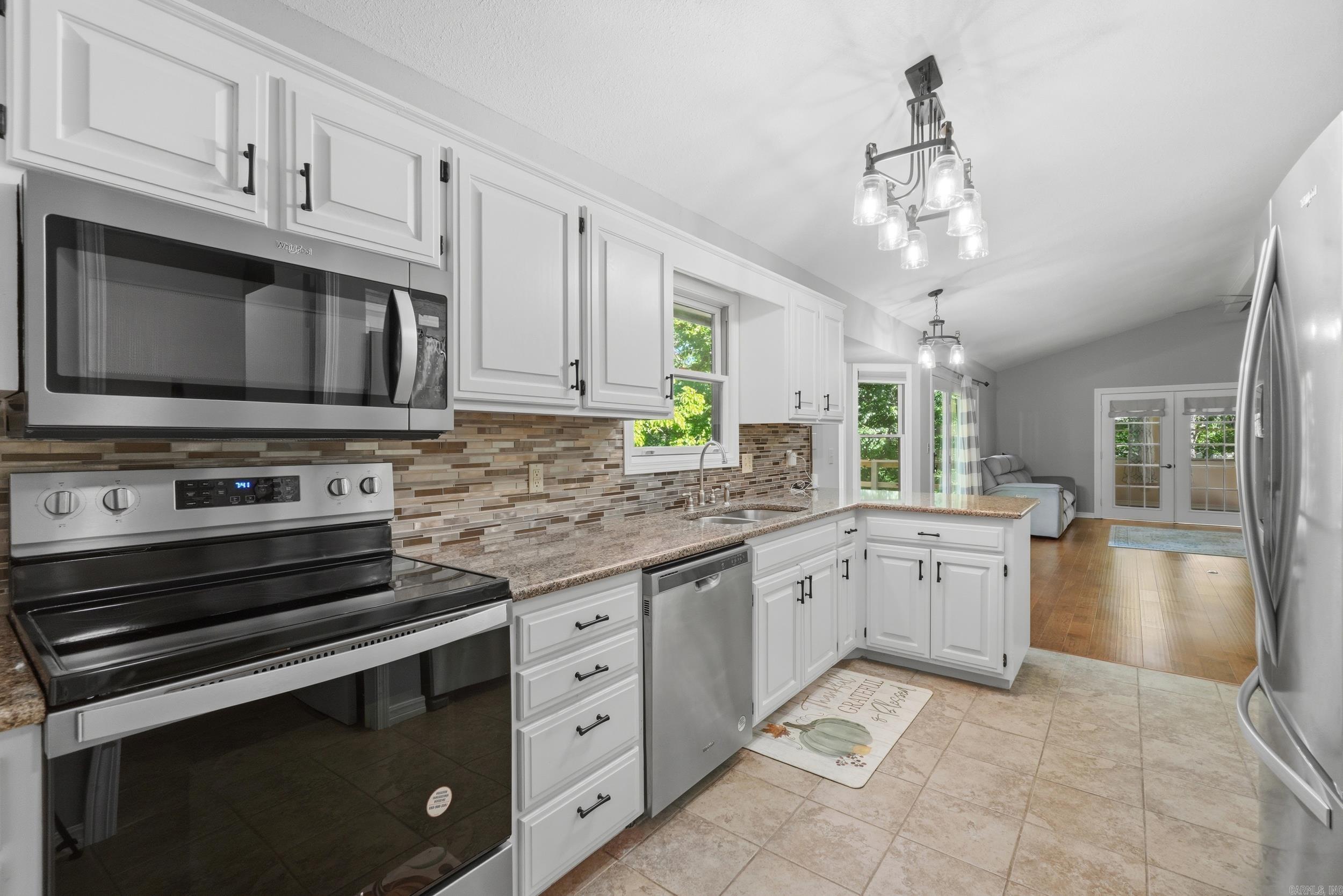 50 Ruthwell Drive  Bella Villa, AR