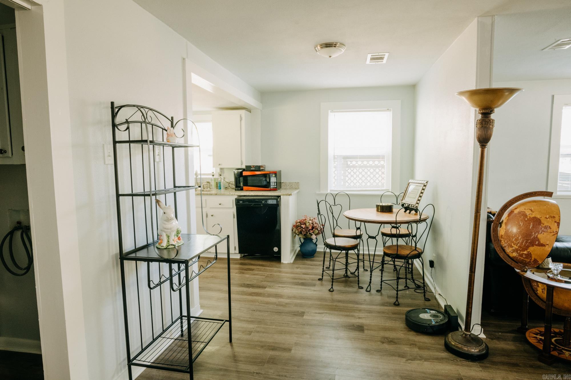 523 Cox Street Benton, AR 72015