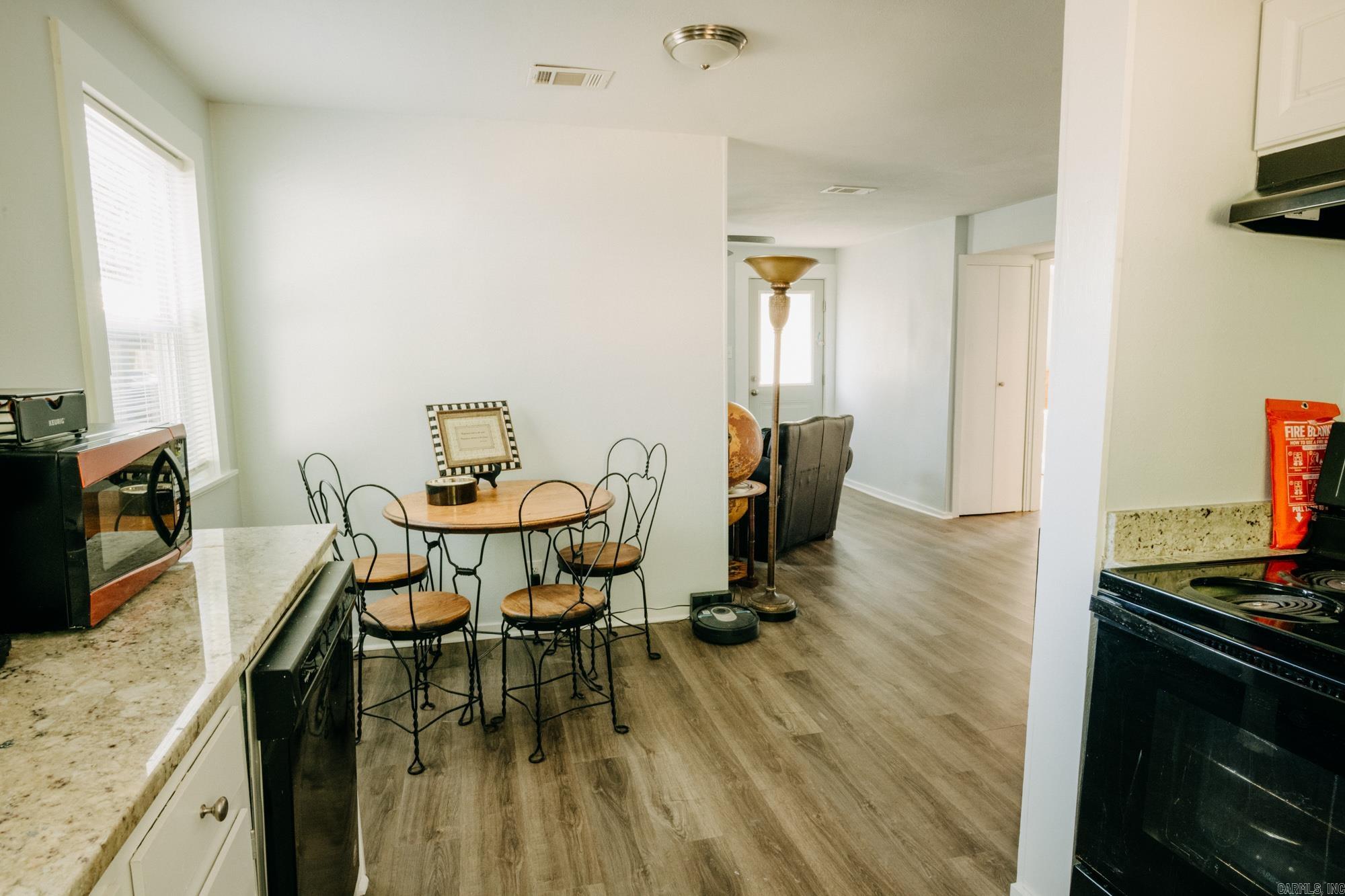 523 Cox Street Benton, AR 72015