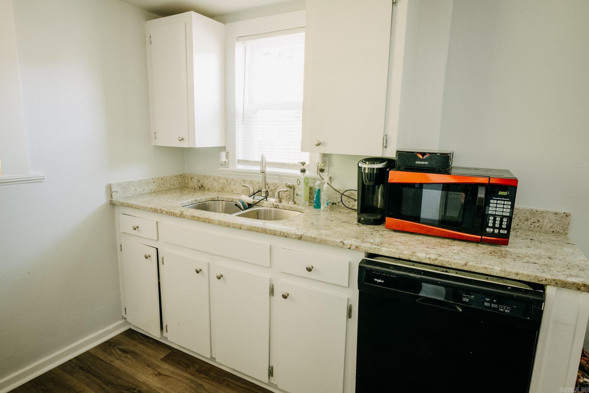 523 Cox Street Benton, AR 72015