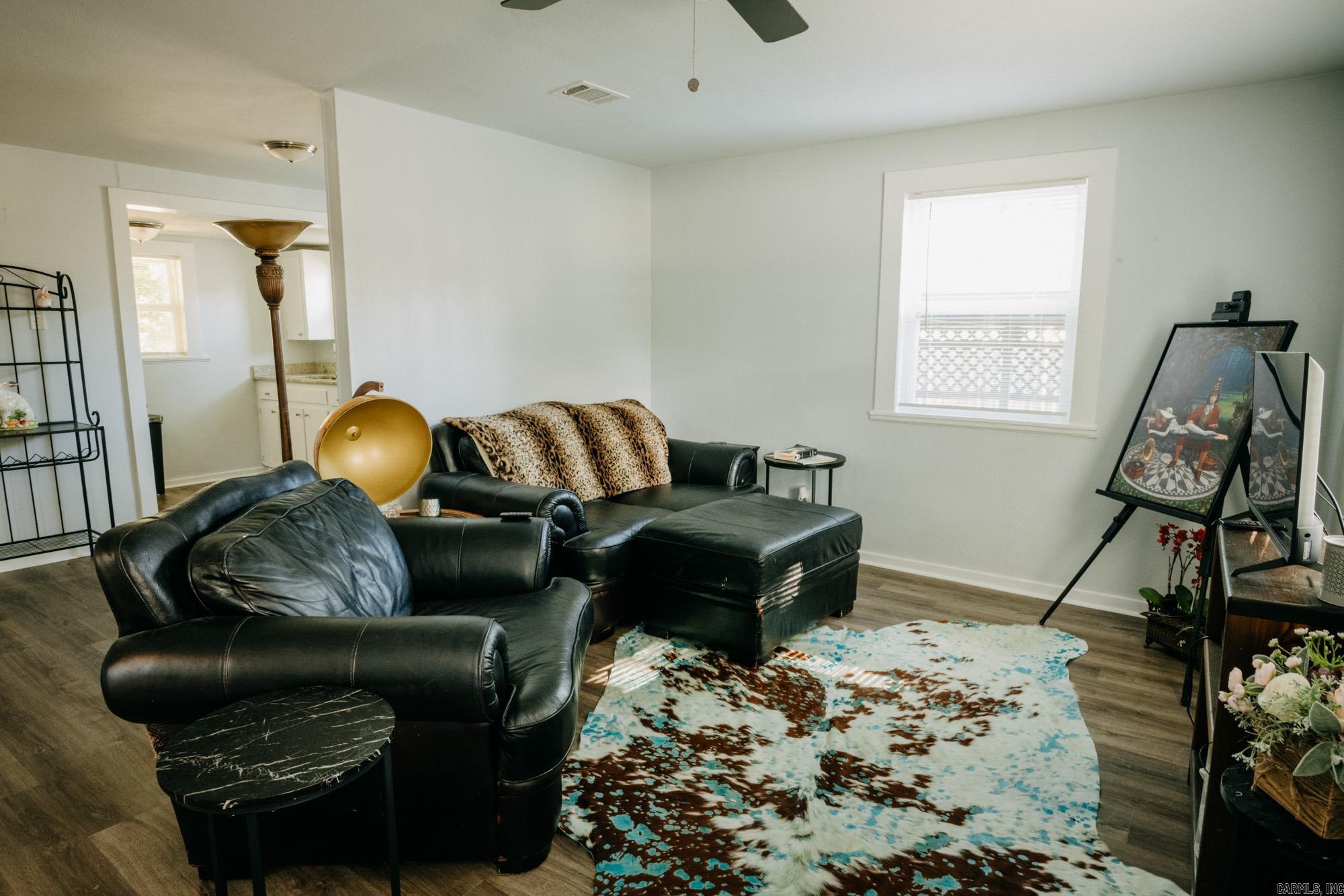 523 Cox Street Benton, AR 72015