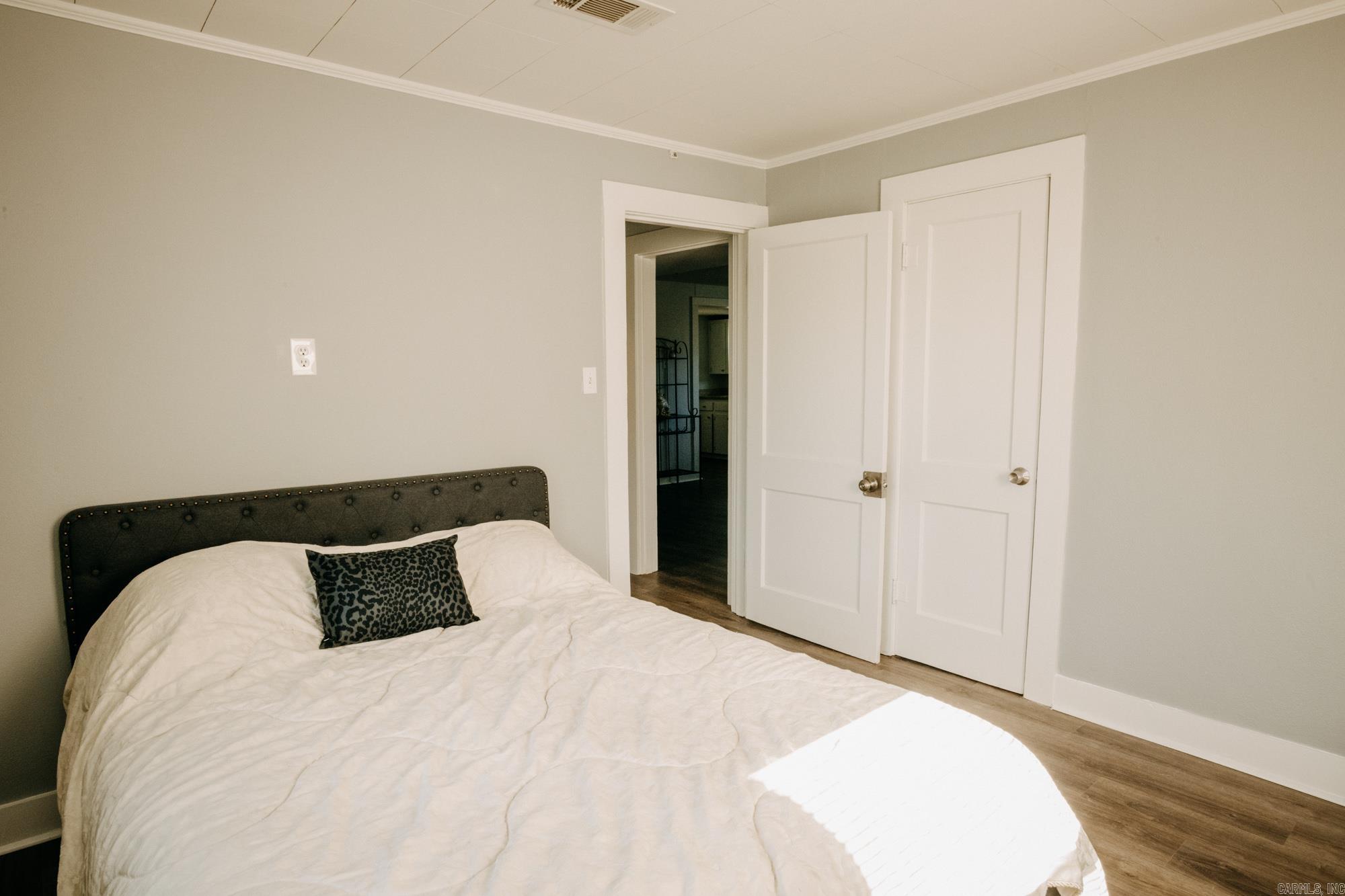 523 Cox Street Benton, AR 72015
