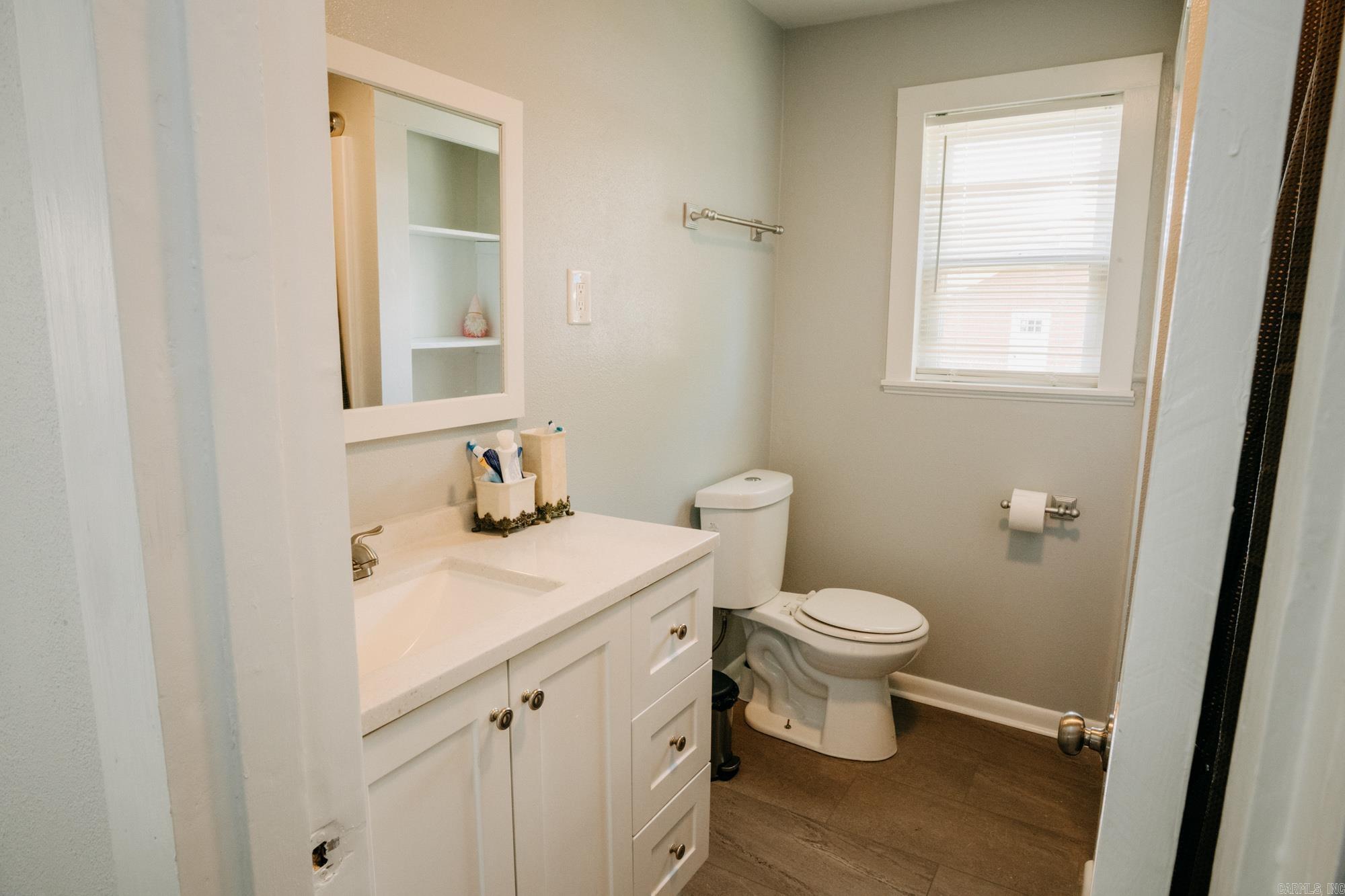 523 Cox Street Benton, AR 72015