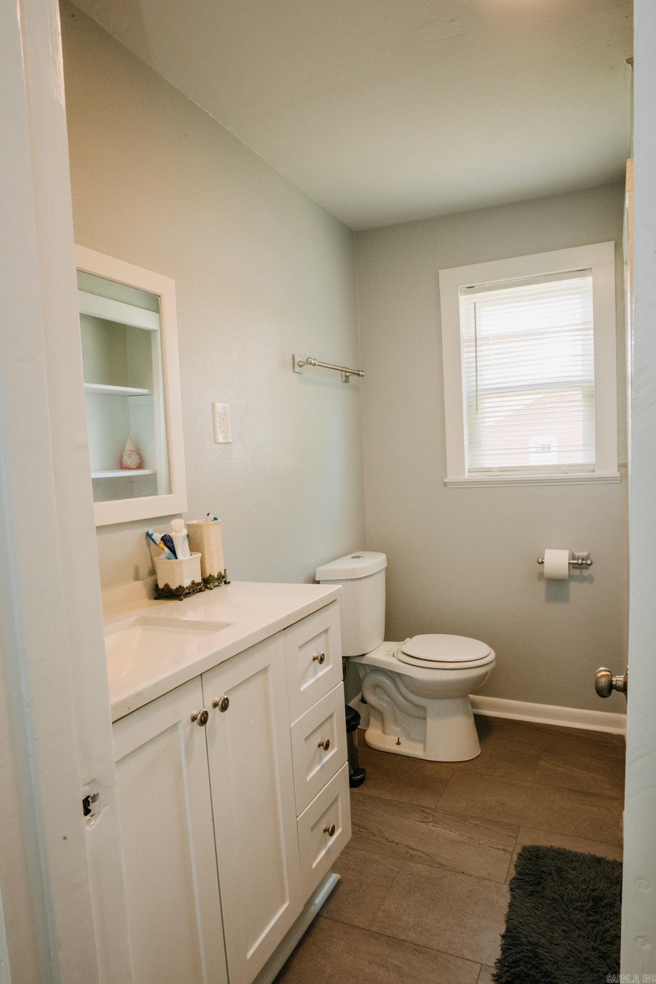 523 Cox Street Benton, AR 72015