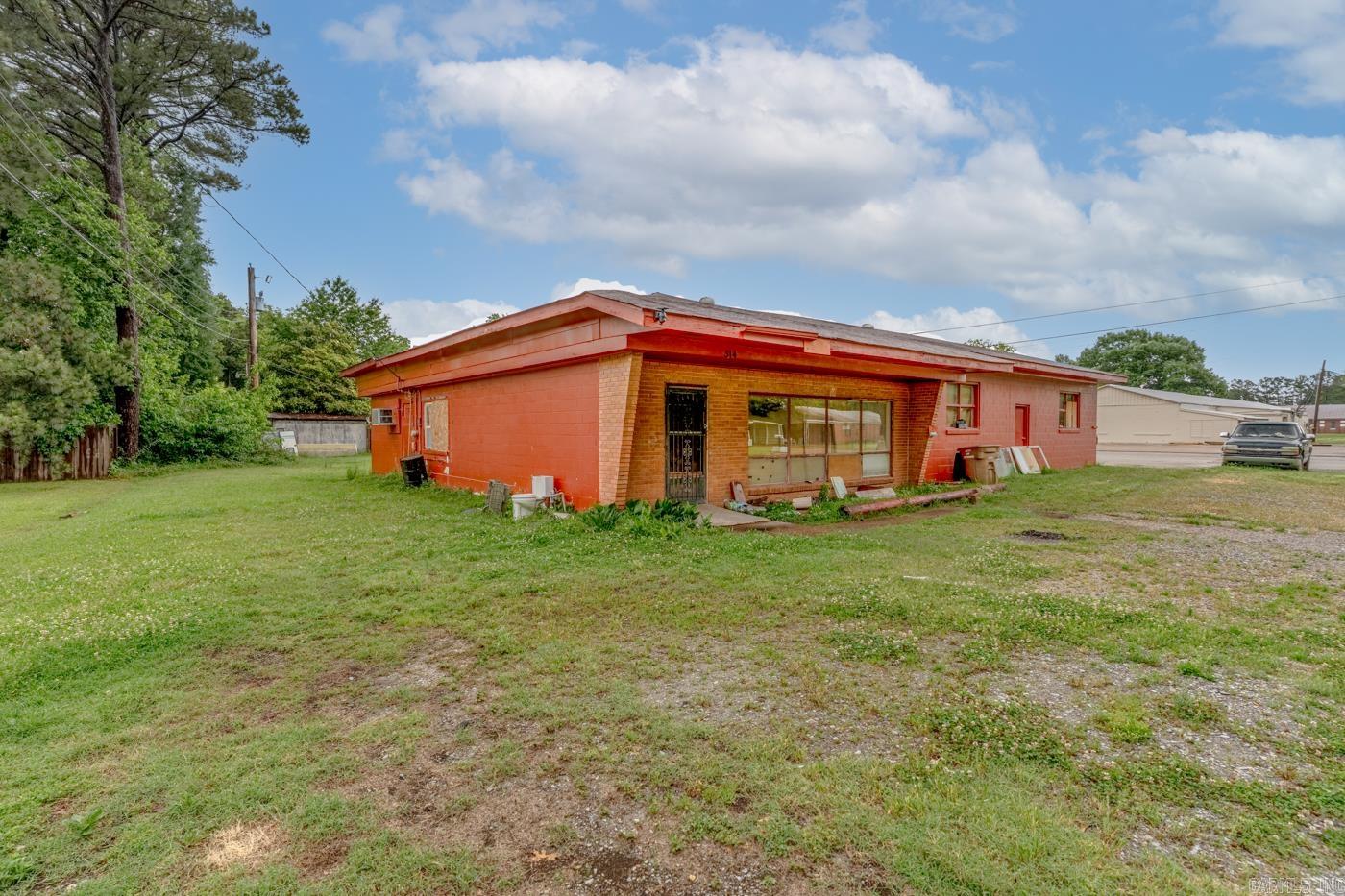 314 W Martin Dr  Wynne, AR